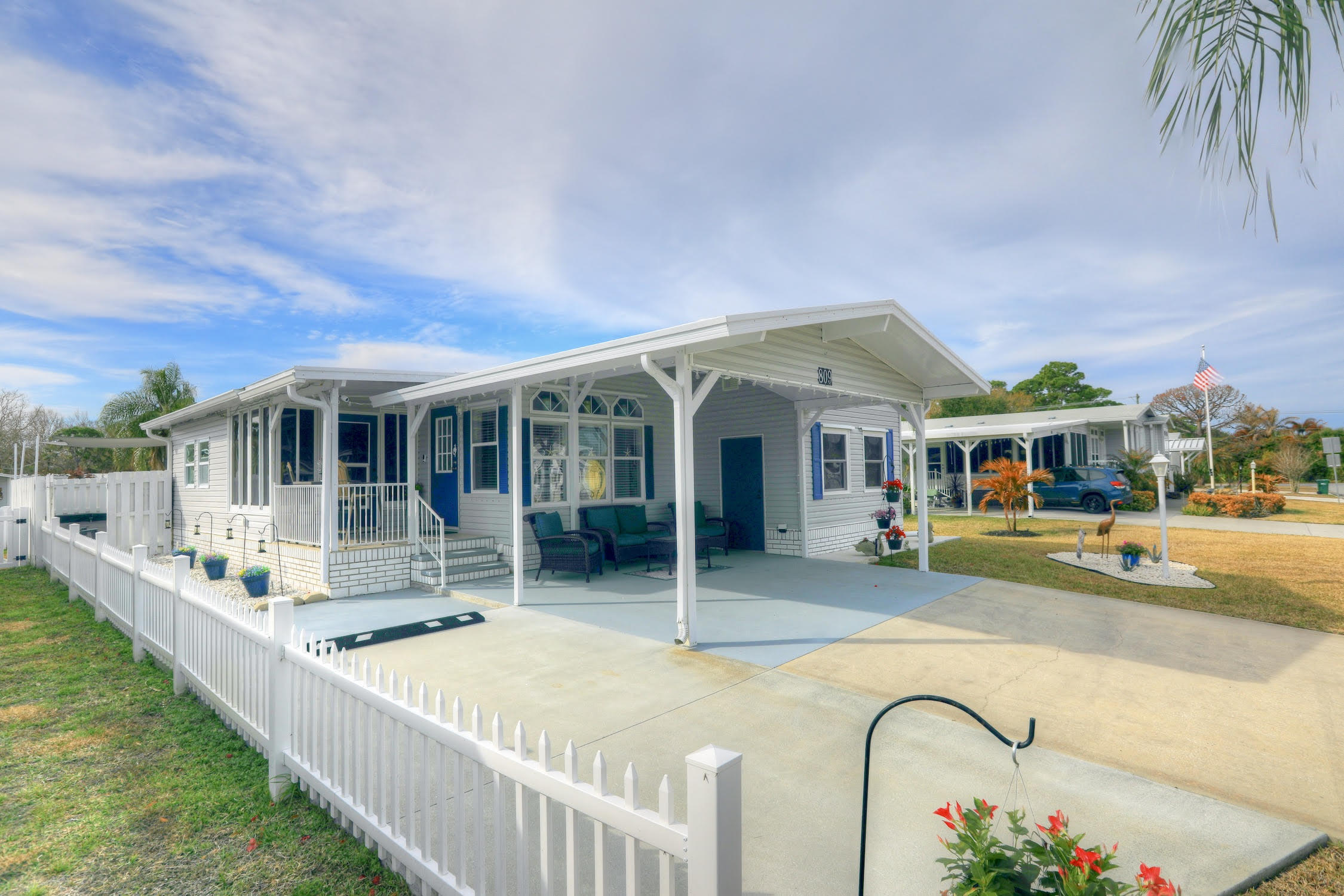 809 Lychee Drive — photo