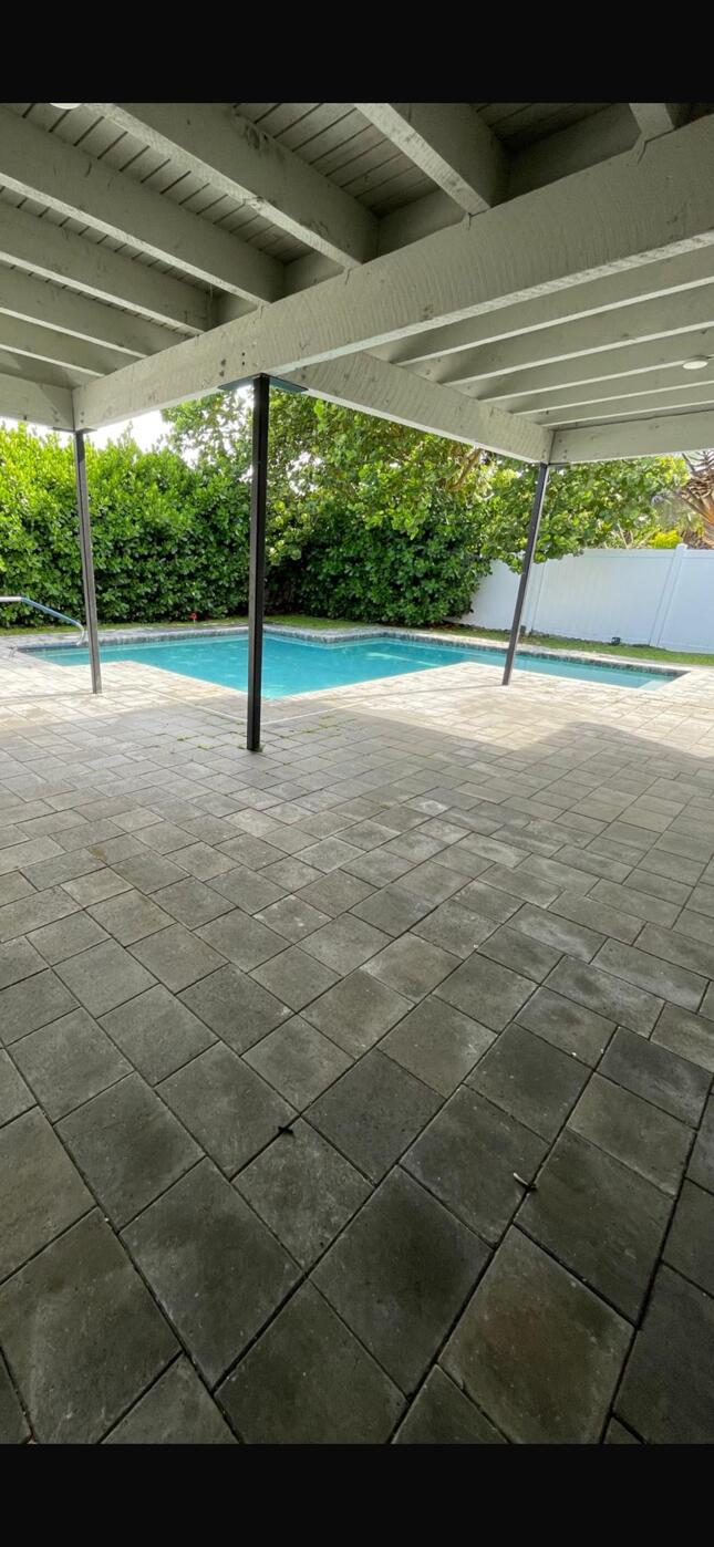 21553 Chipmunk Lane, Boca Raton, FL 33428