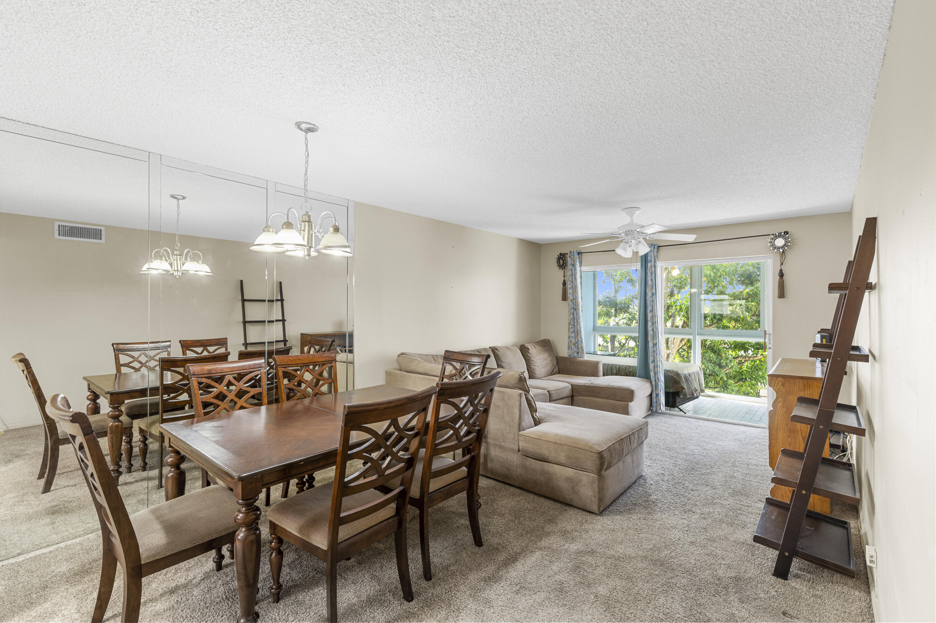 Home in Sunrise, FL 33322 — photo 2