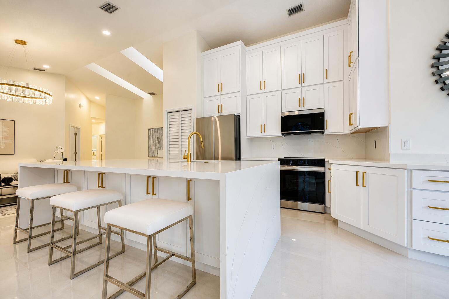 17277 Hampton Boulevard, Boca Raton, FL 33496 — photo 3