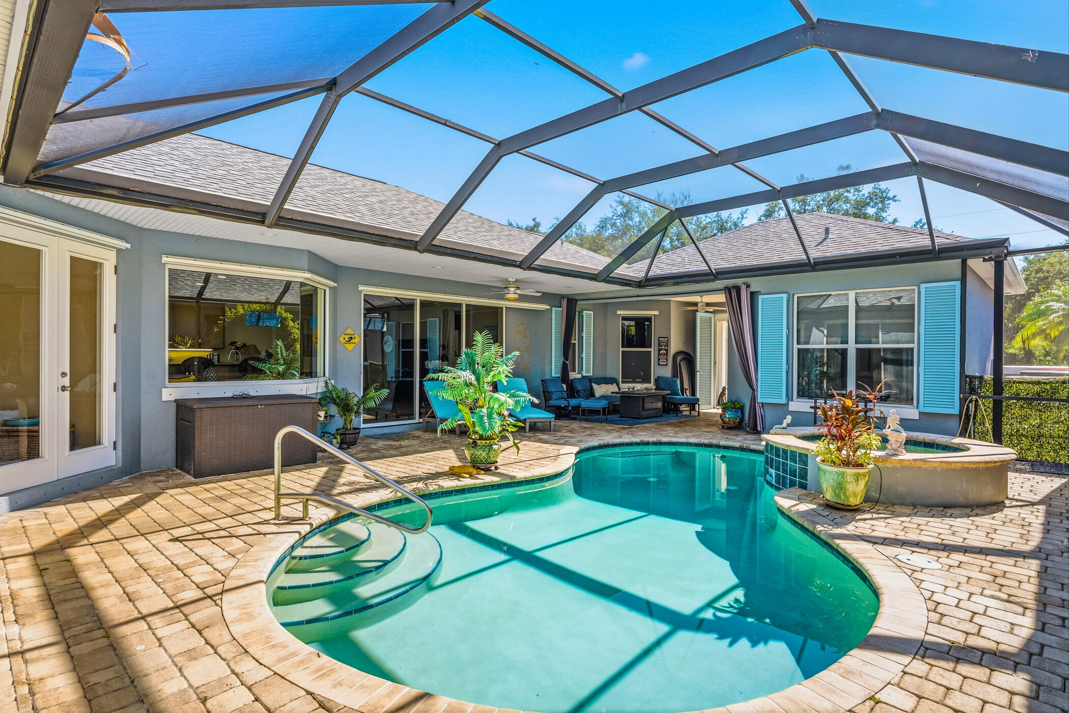 228 Oak Hammock Circle SW — photo