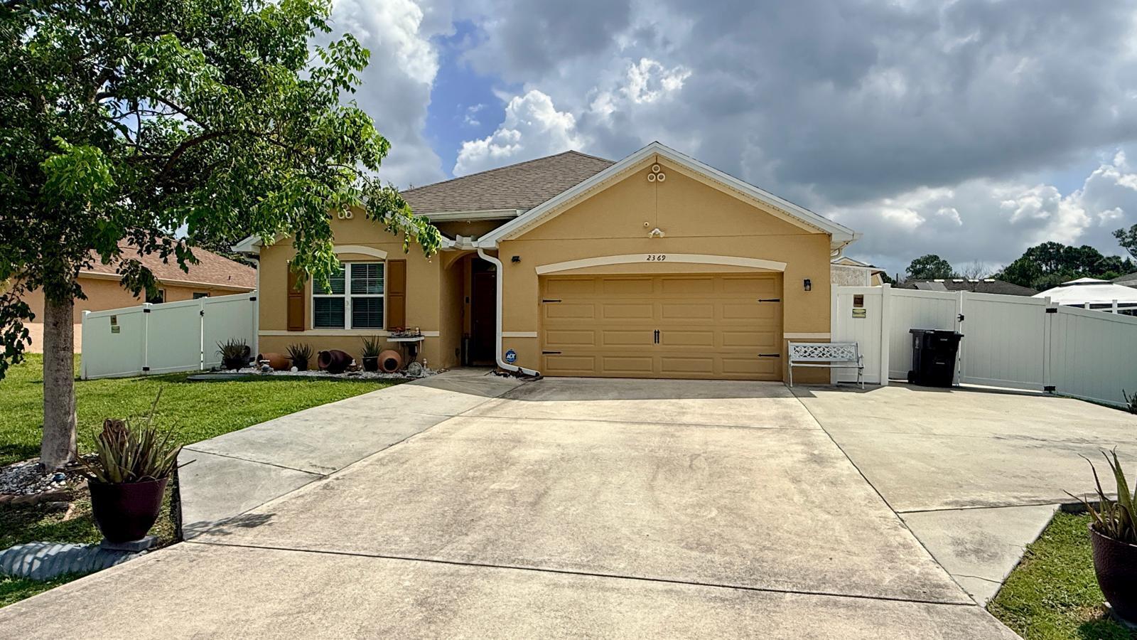 2369 SW Barber Lane — photo