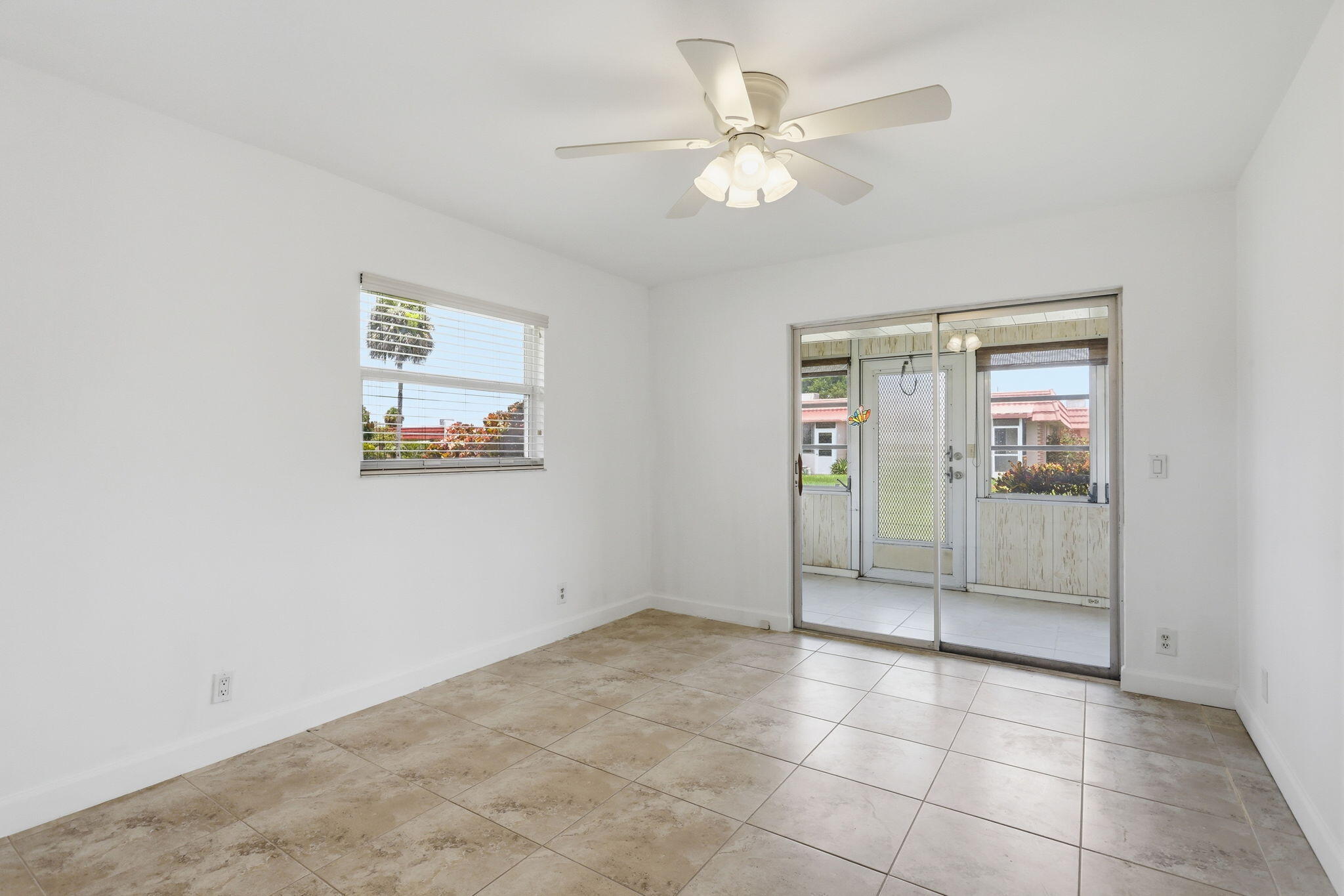 164 Seville G — photo