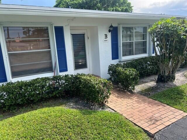 5452 Poppy Place B — photo