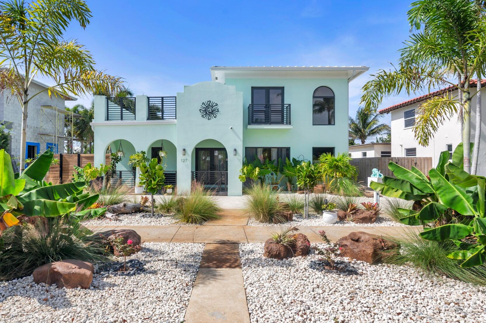 127 Auburn Drive — photo