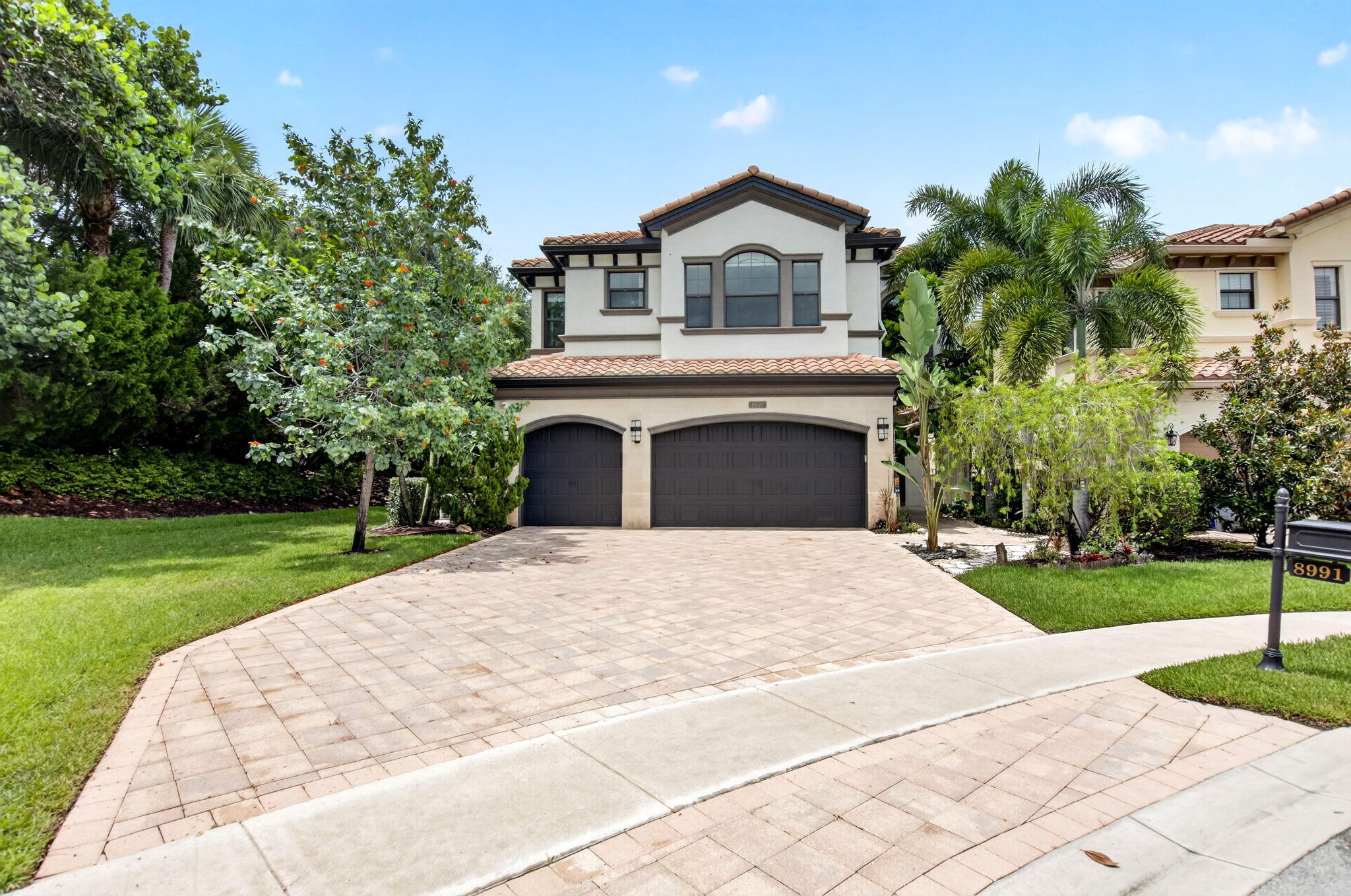 8991 Little Falls Way — photo
