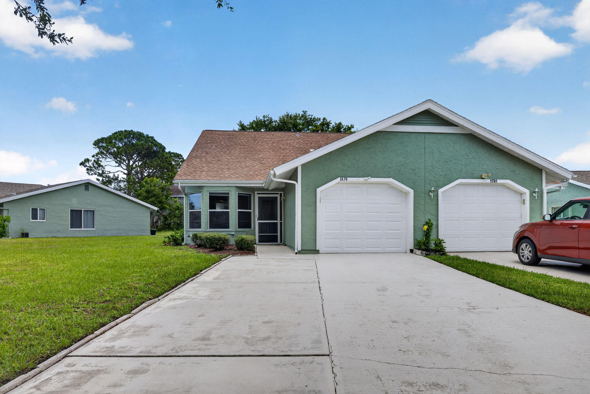 1474 SE Rivergreen Circle — photo