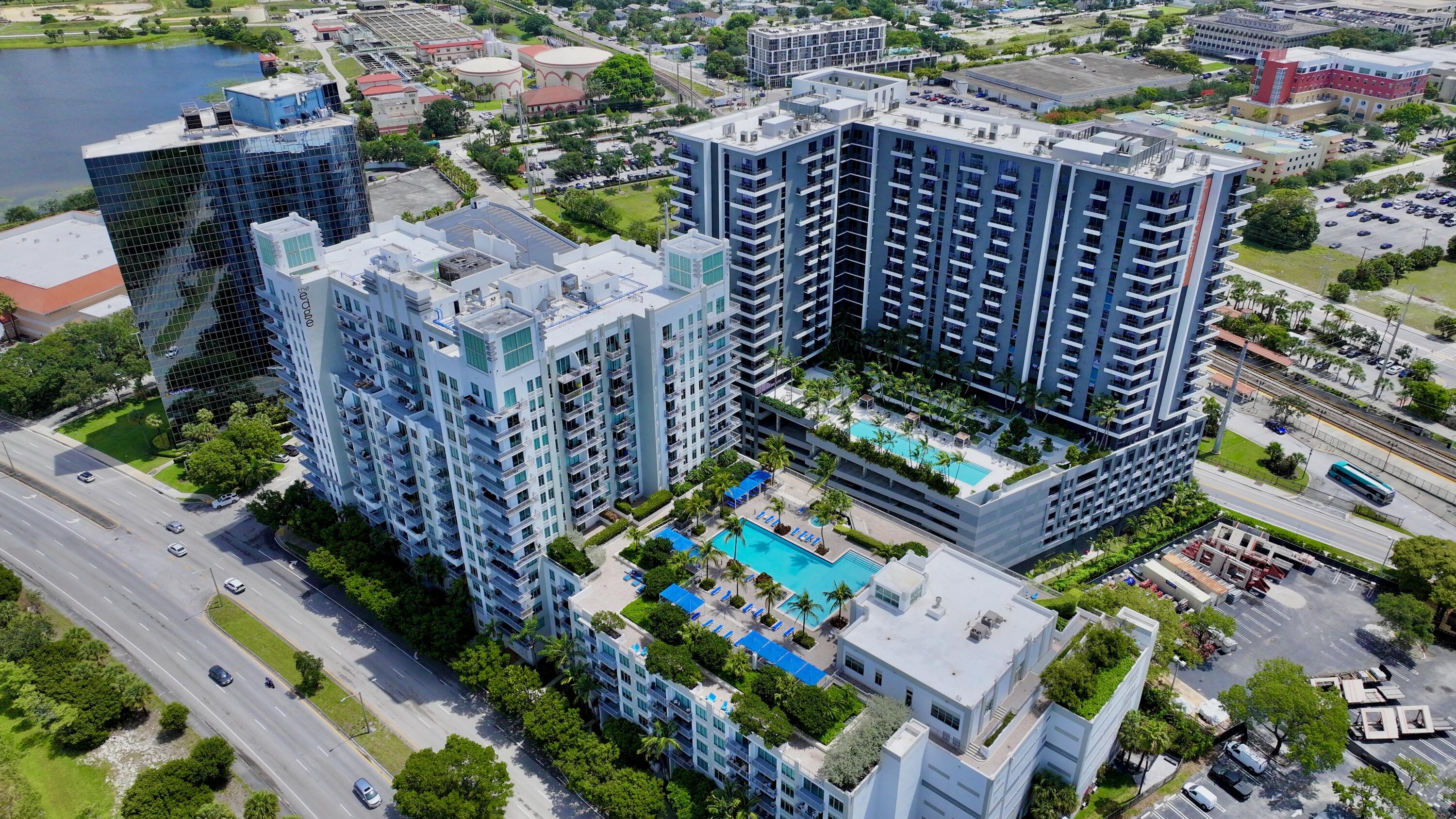 300 S Australian Avenue 703 — photo