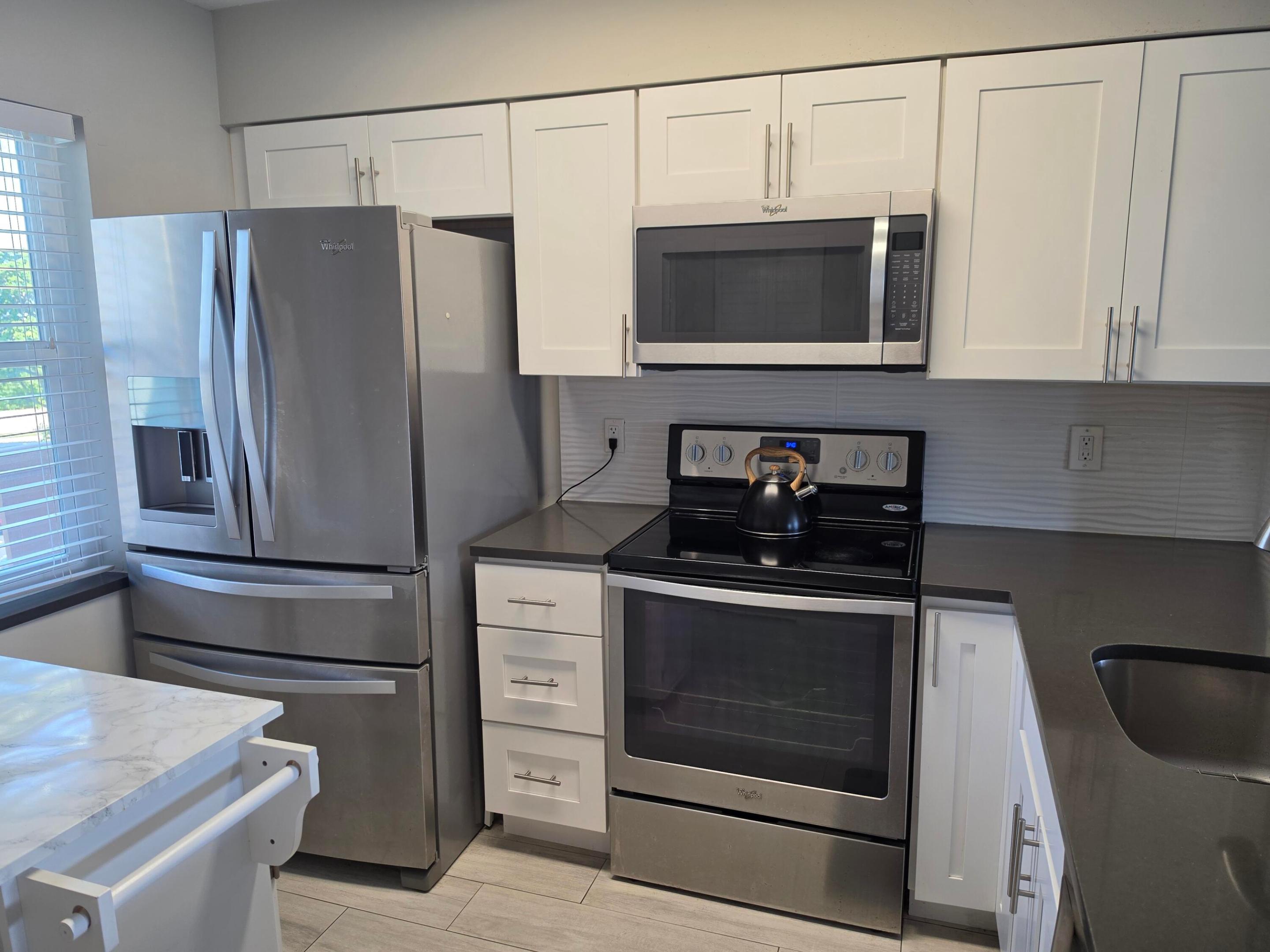 2106 S Cypress Bend Drive 510 — photo