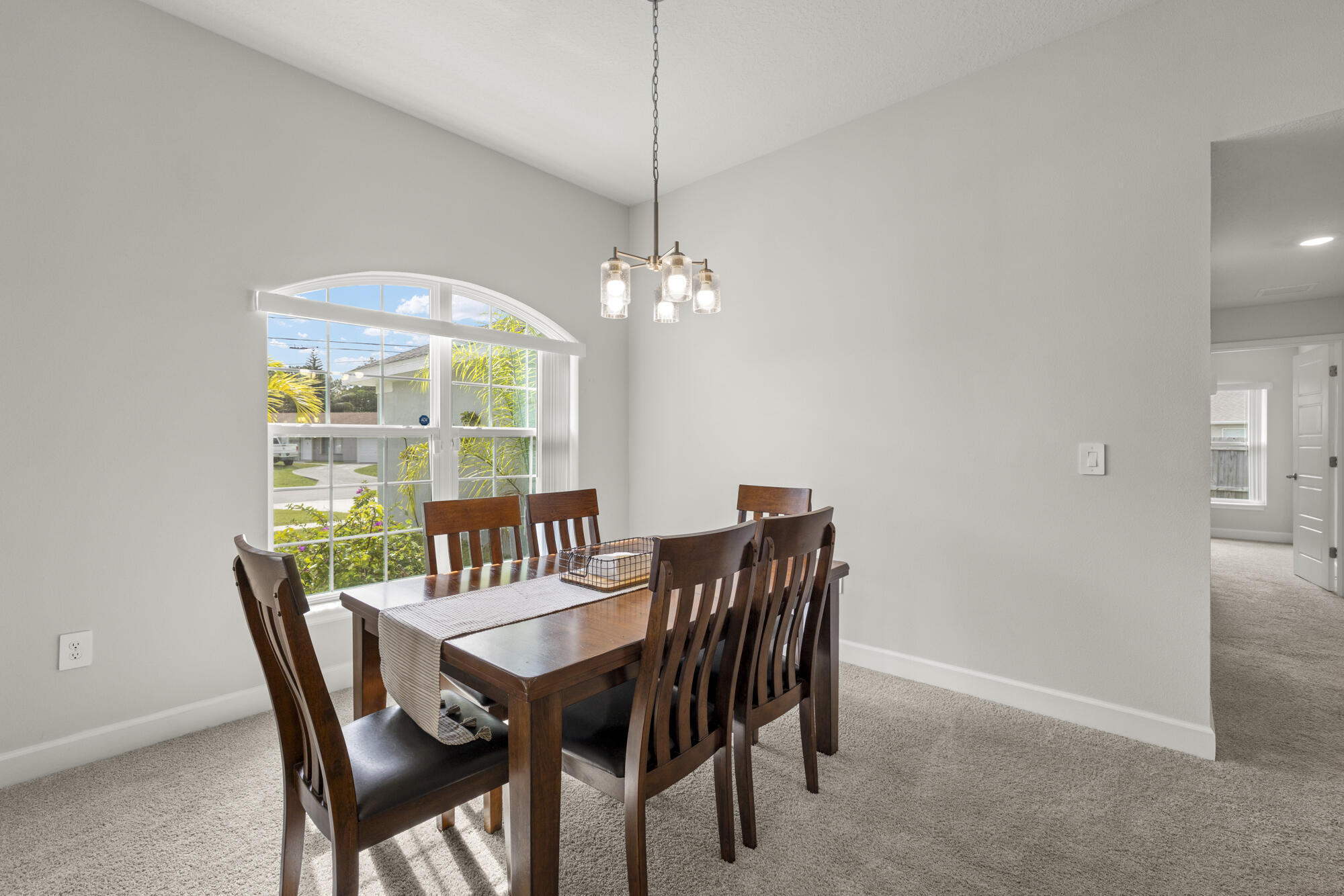 137 SW Pisces Terrace — photo