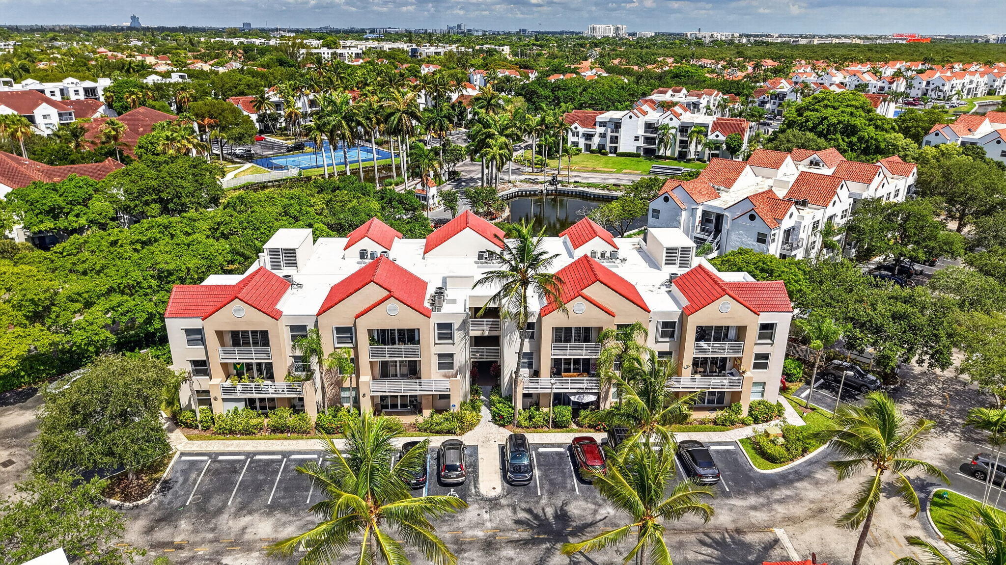 2731 Ocean Club Boulevard 102 — photo