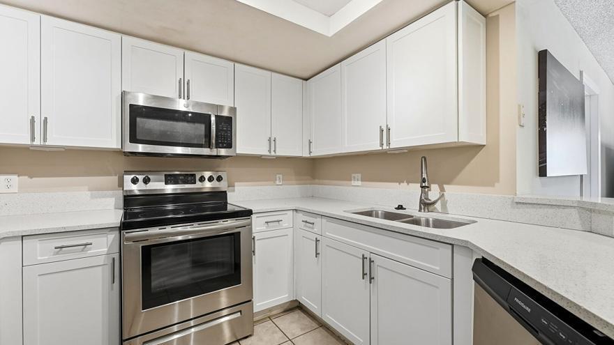 4159 N Haverhill Road 1304 — photo