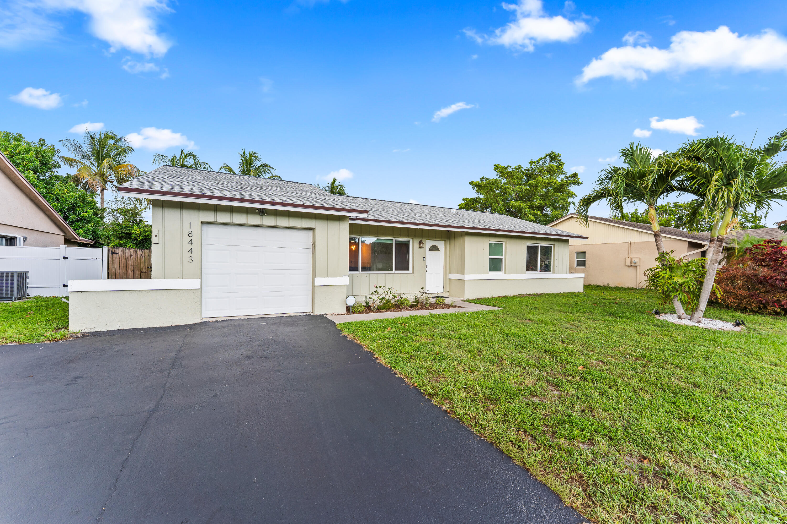 18443 Ruffian Way, Boca Raton, FL 33496