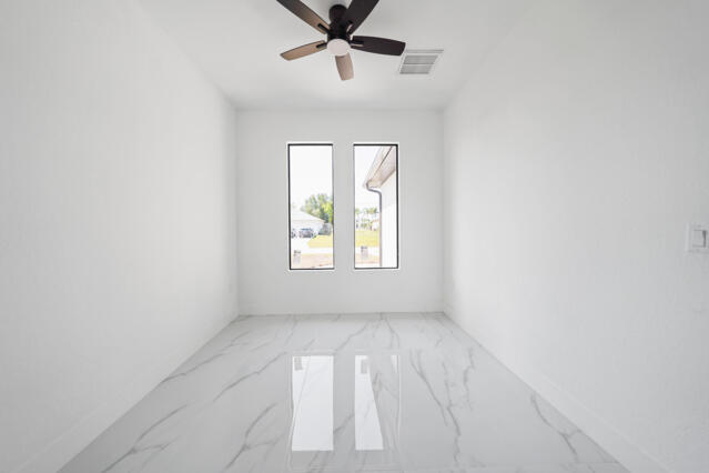 2511 NW 7th Street — photo