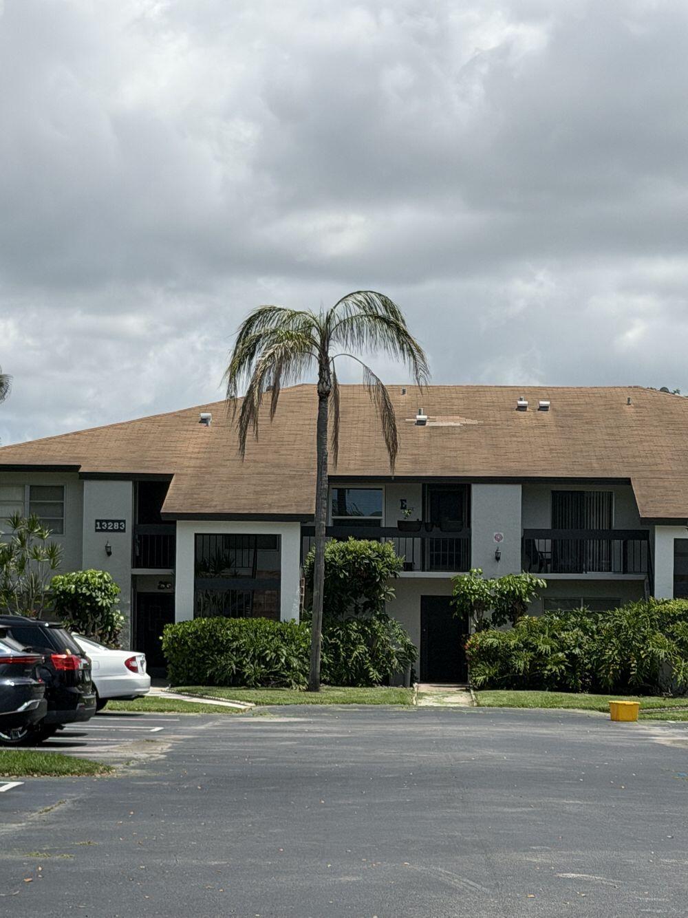 13283 Pineapple Palm Court B — photo