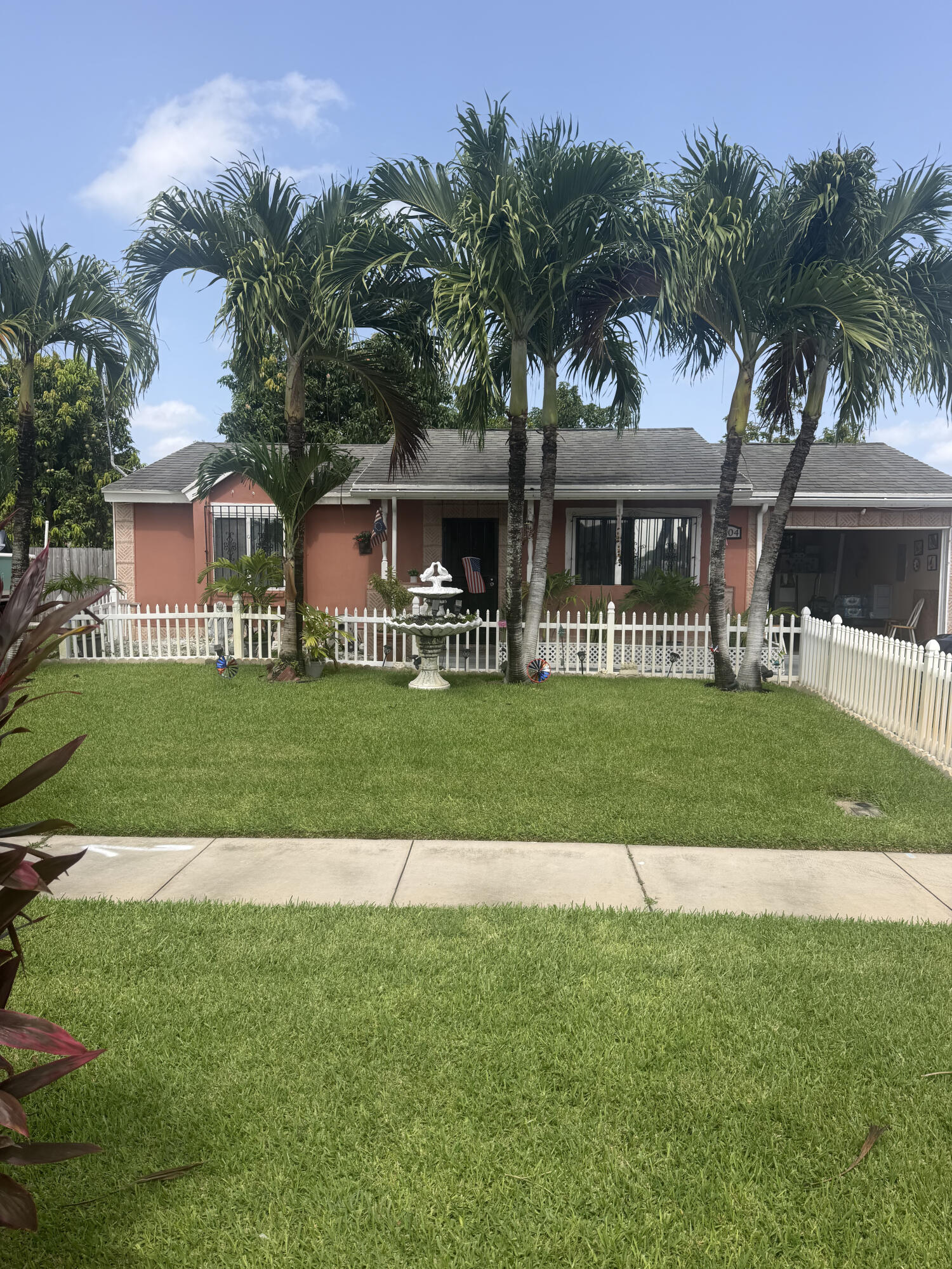 1304 Donwoods Lane — photo