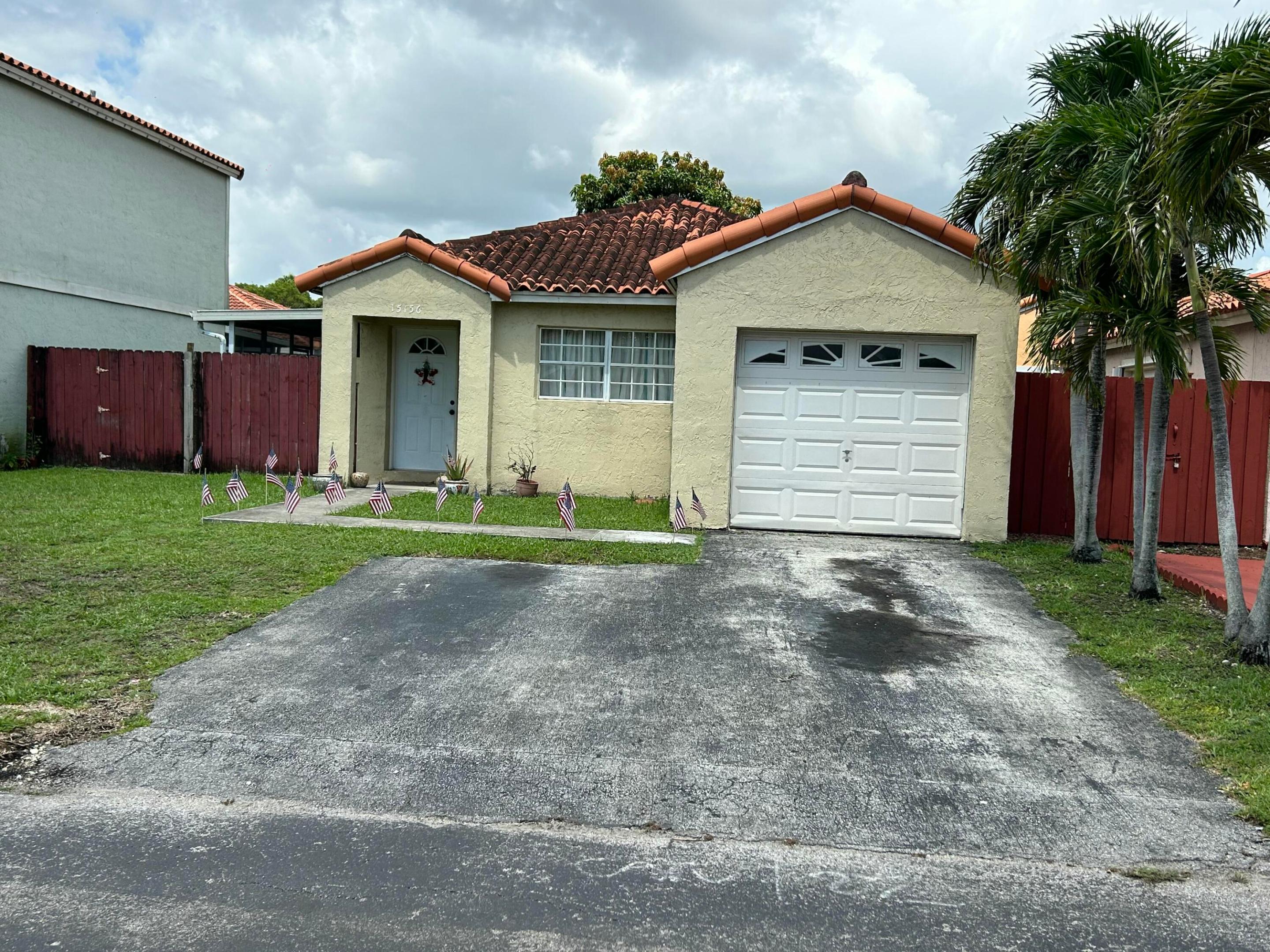 15156 SW 128th Court — photo