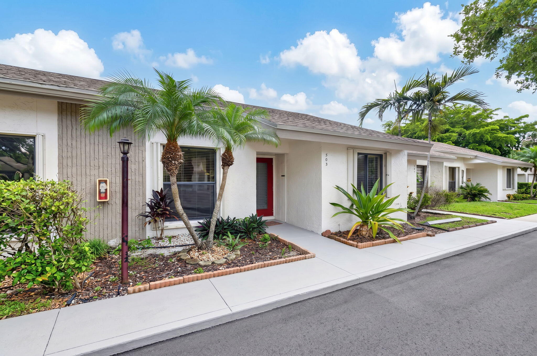 3076 S Oakland Forest Drive 503 — photo