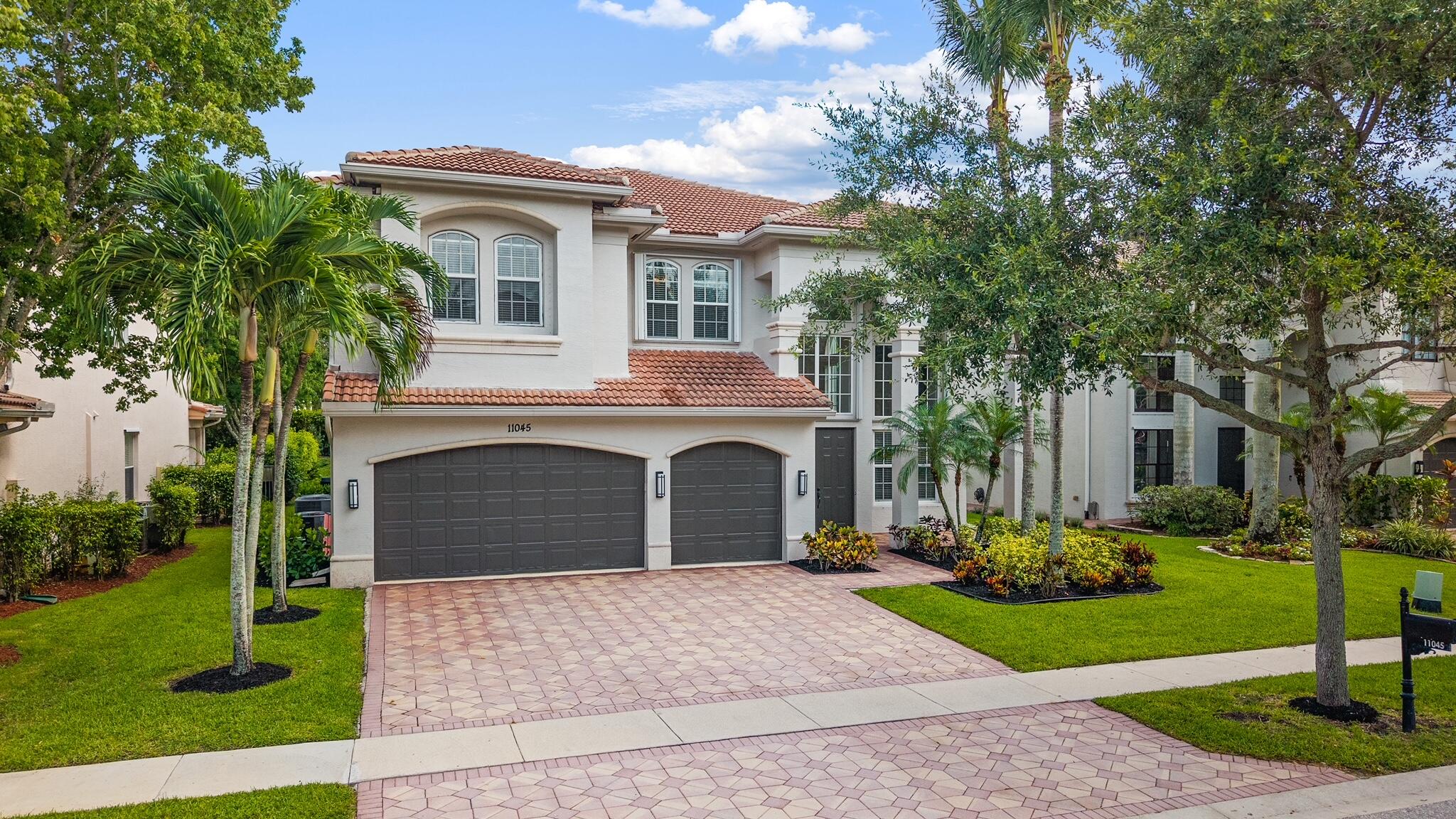 11045 Misty Ridge Way — photo
