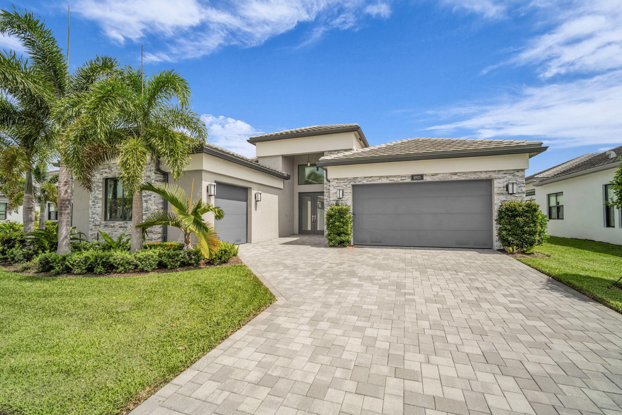 10925 Glen Orchard Lane — photo