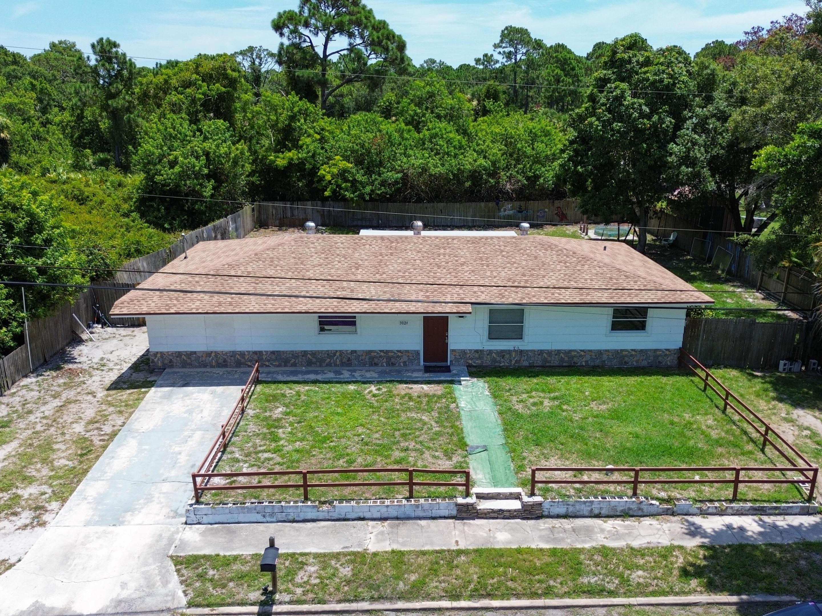 3024 W Dixie Boulevard — photo