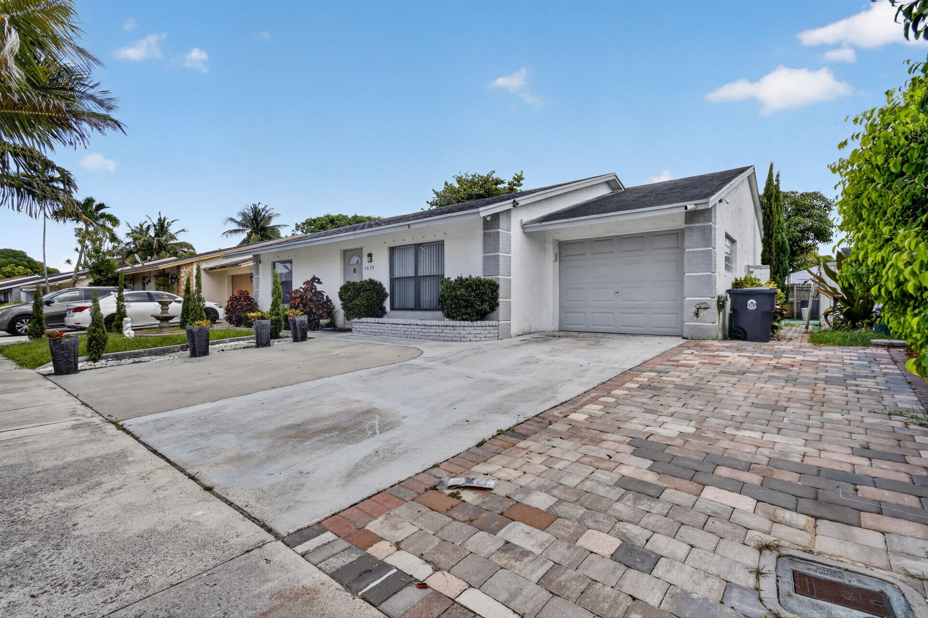 5639 Ithaca Circle E, Lake Worth, FL 33463 — photo 3