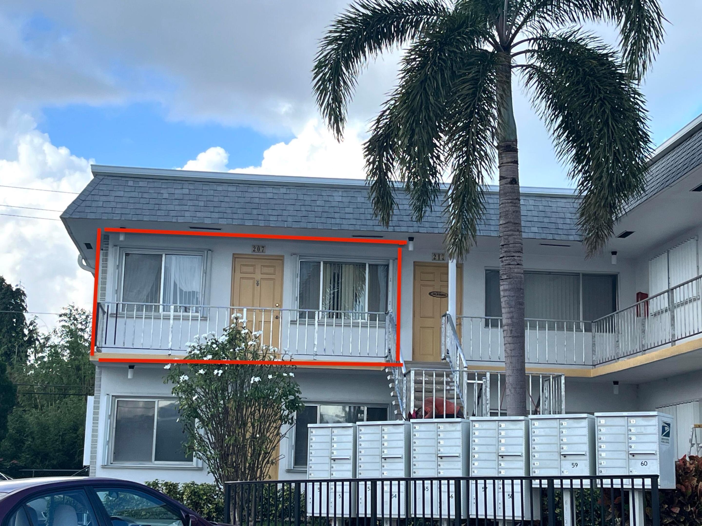 2840 Cynthia Lane 207 — photo