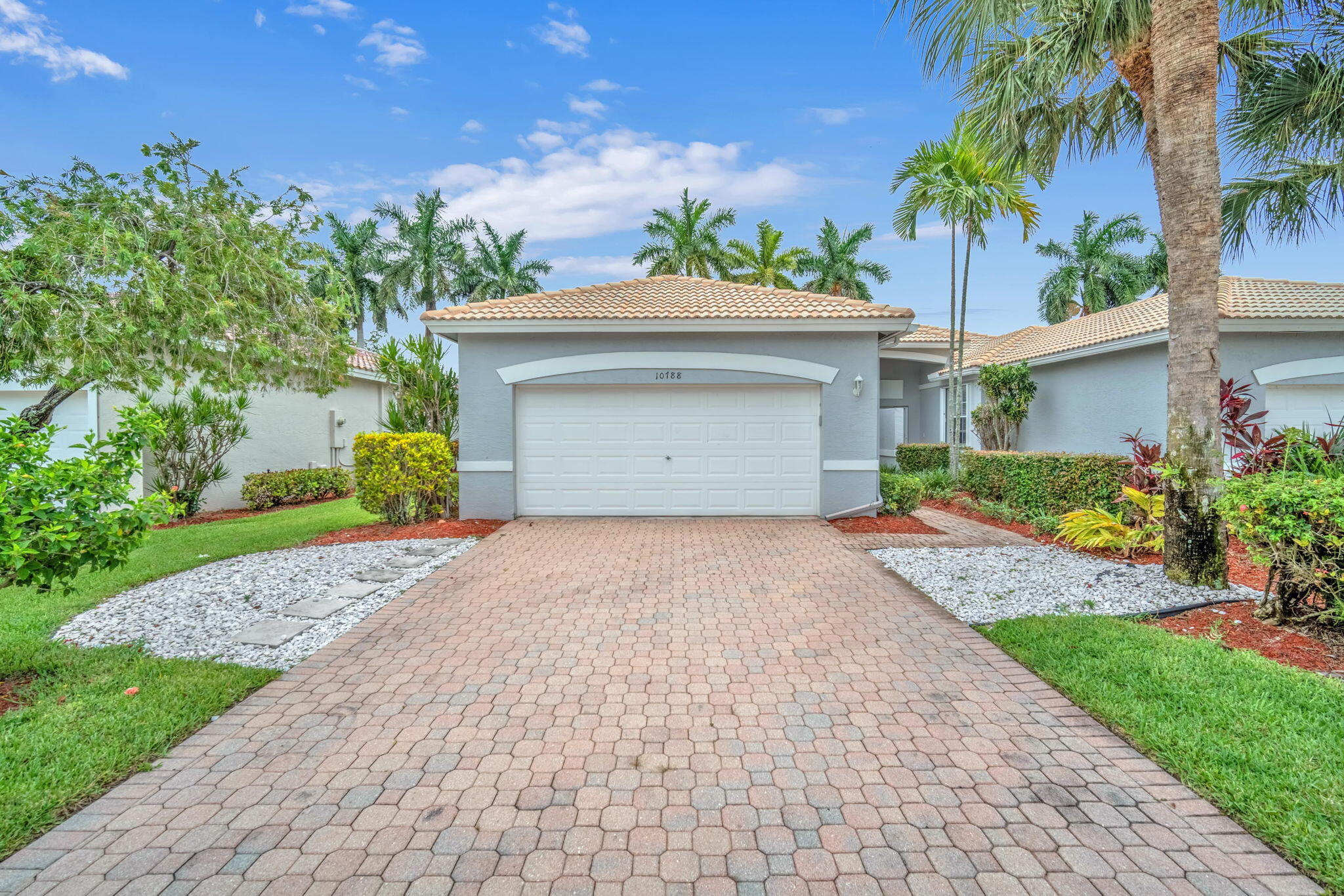 10788 Royal Caribbean Circle — photo