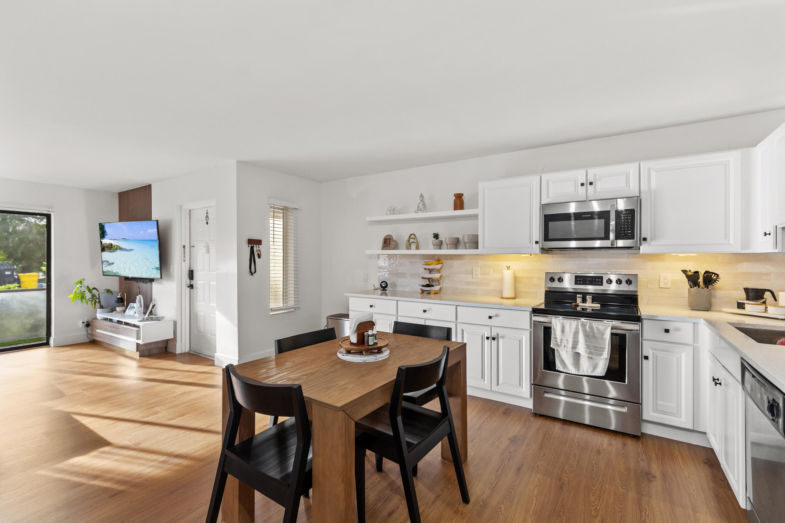 722 Sunny Pine Way D1 — photo