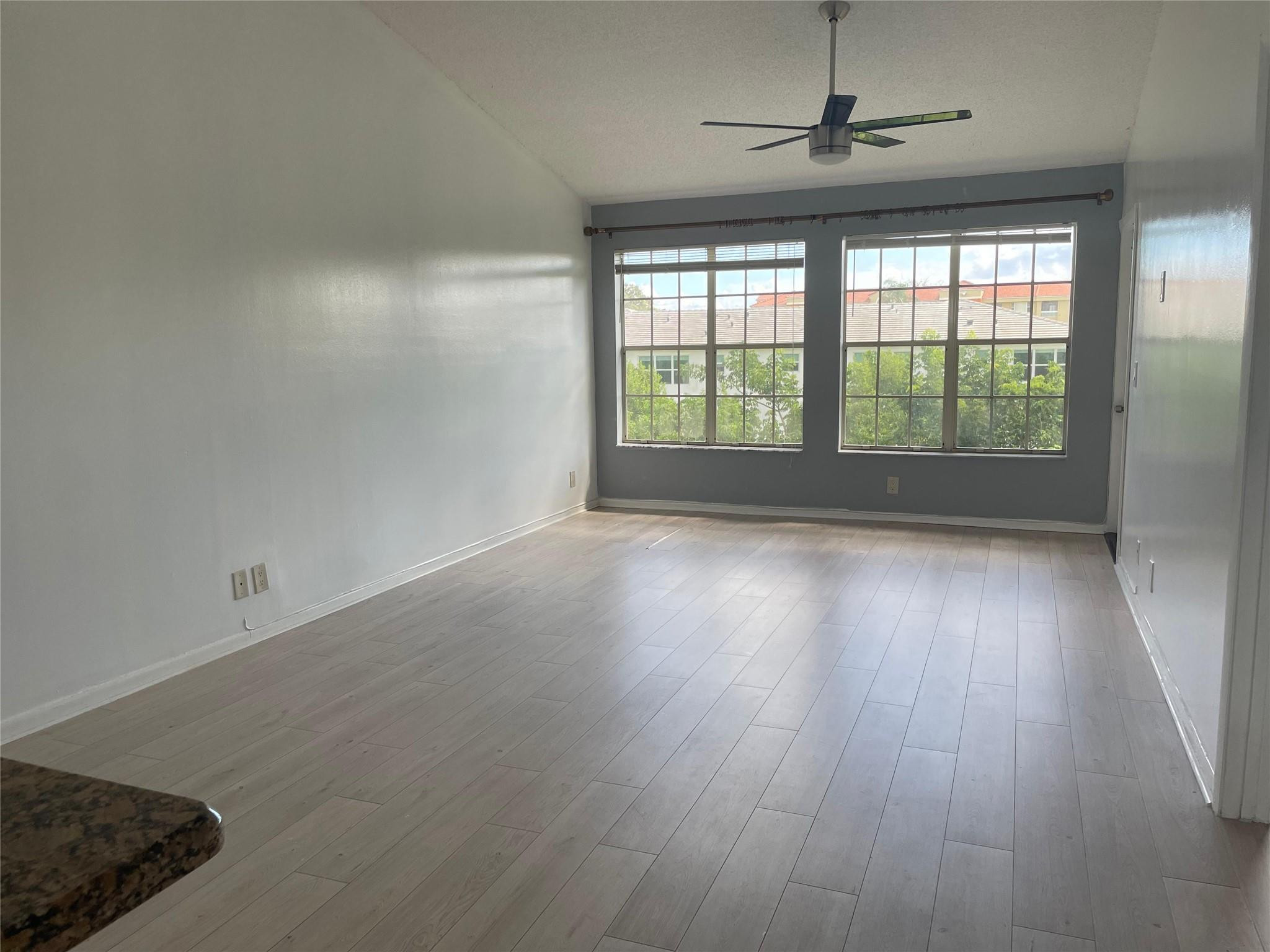 6324 la Costa Drive K — photo