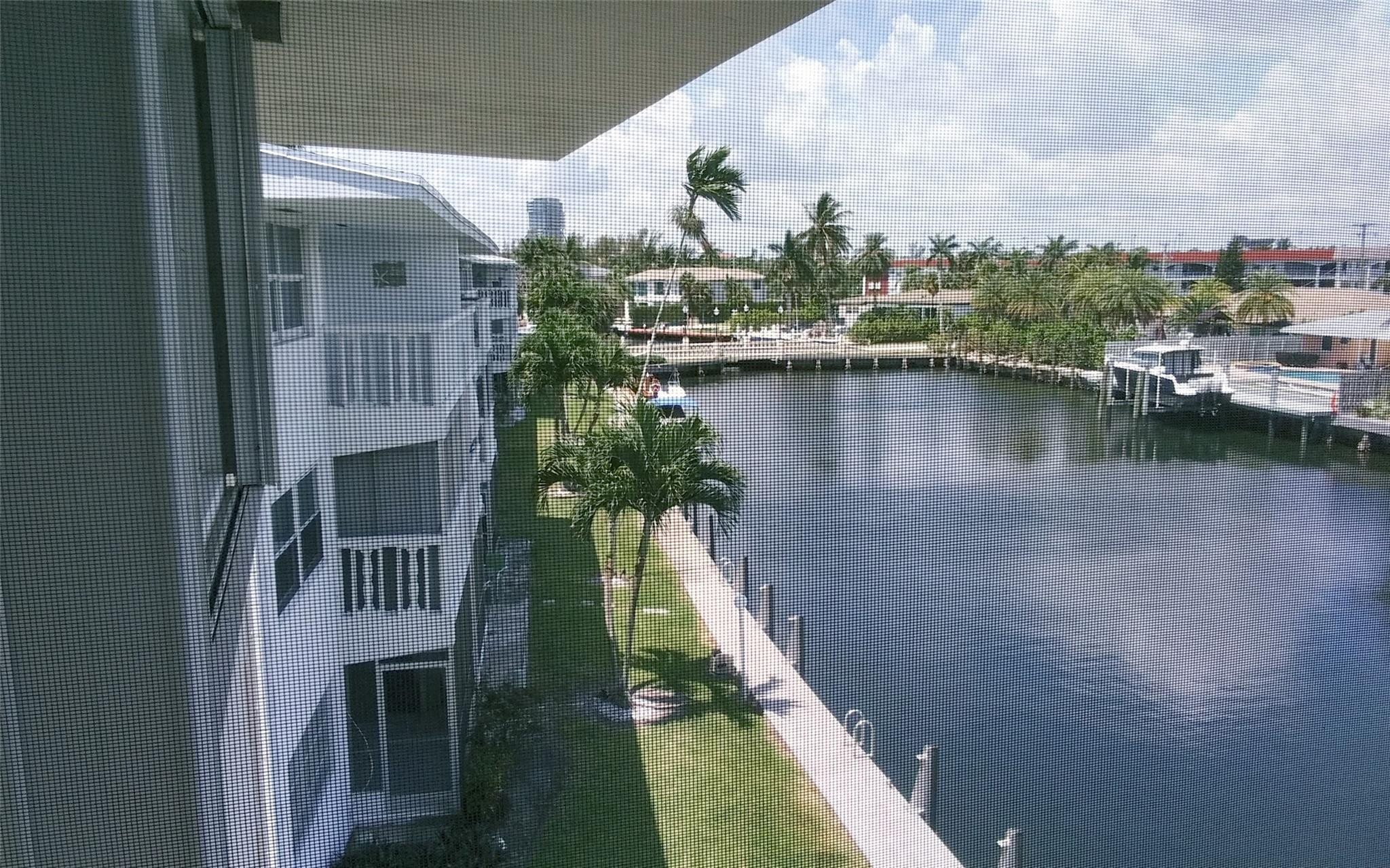 460 Paradise Isle Boulevard 301 — photo
