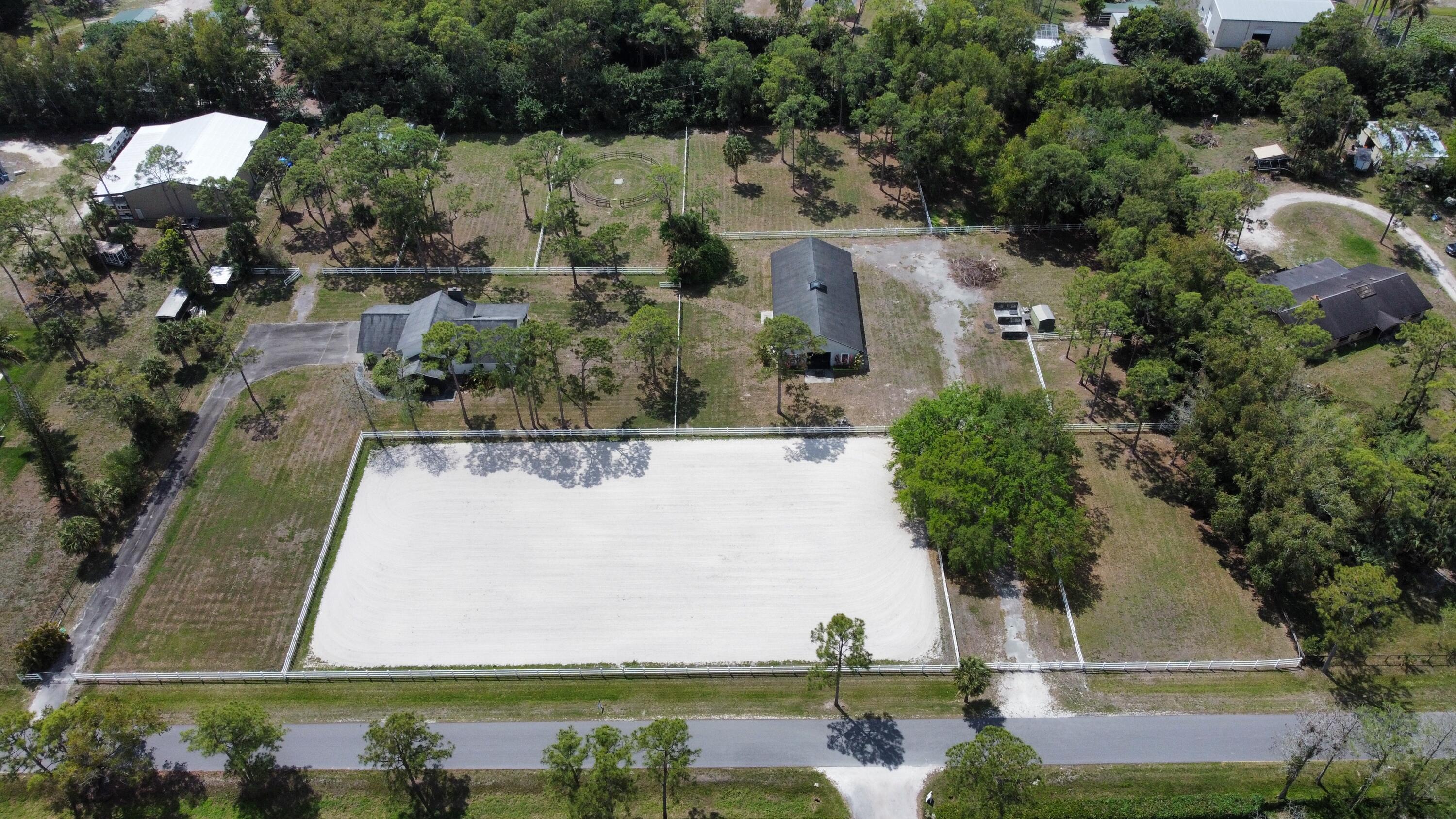 13346 Casey Road — photo