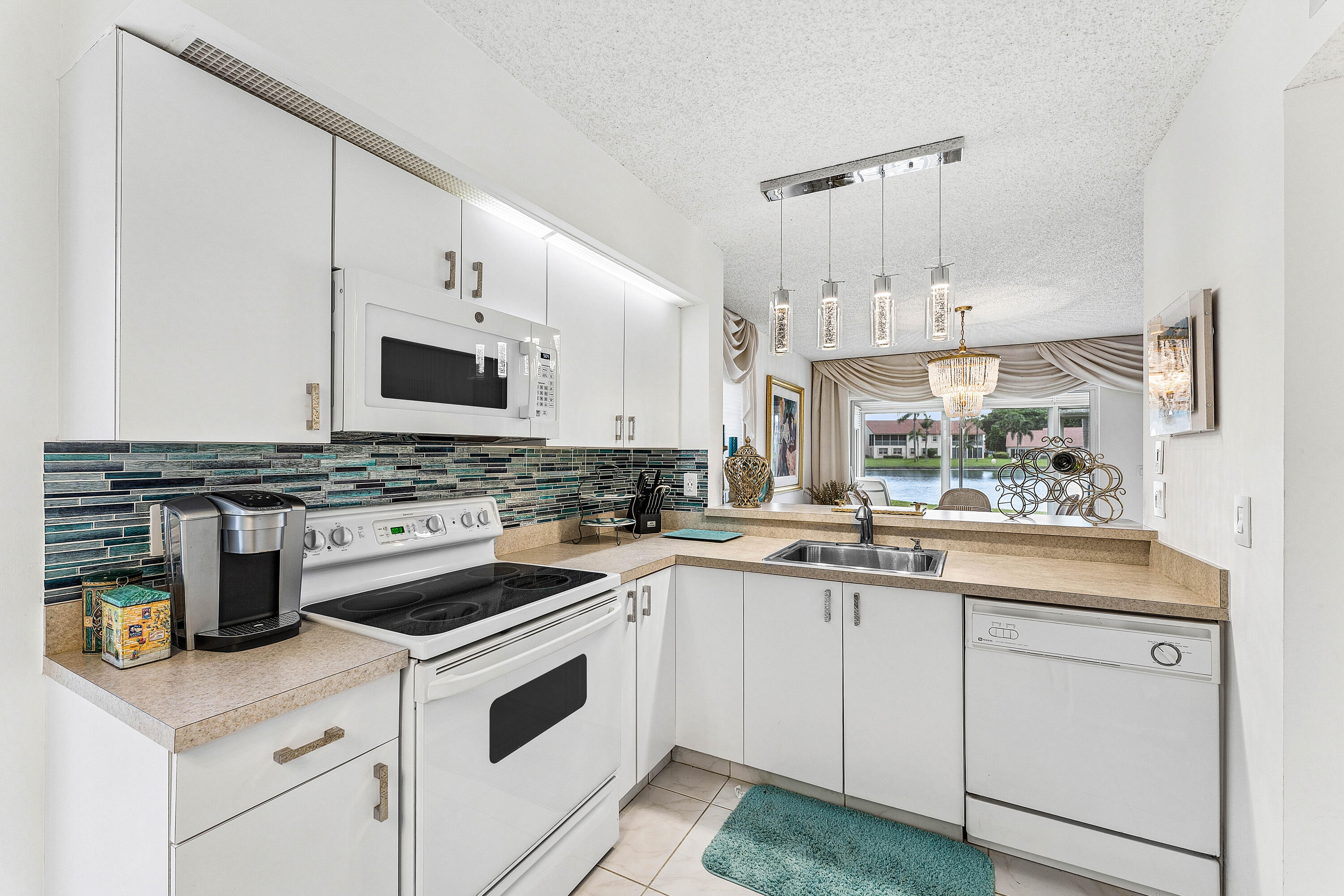 14388 Emerald Lake Drive 2 — photo