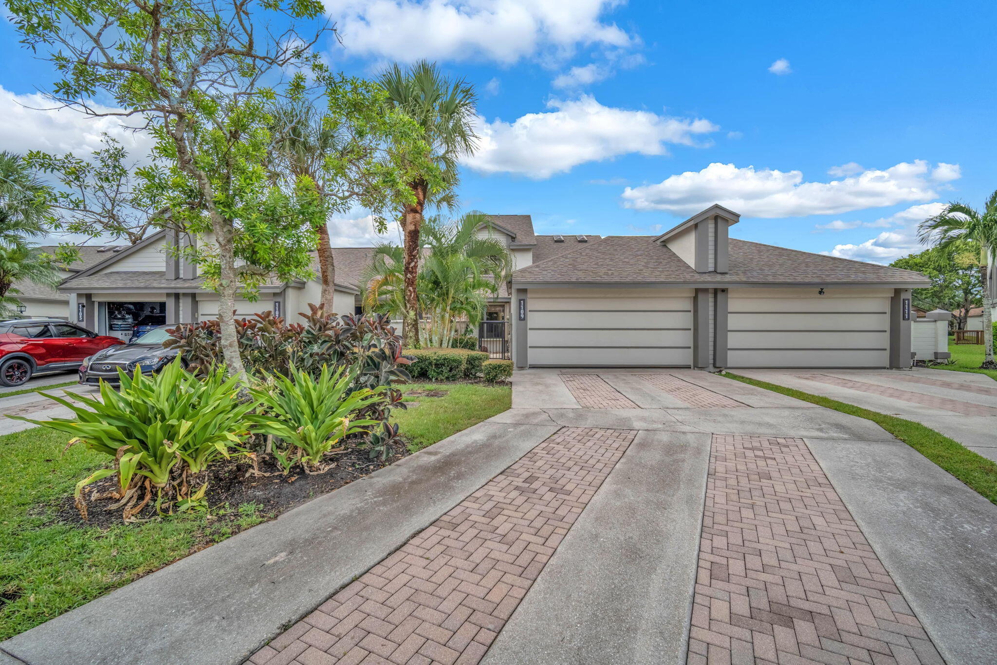 1109 Landings Boulevard — photo