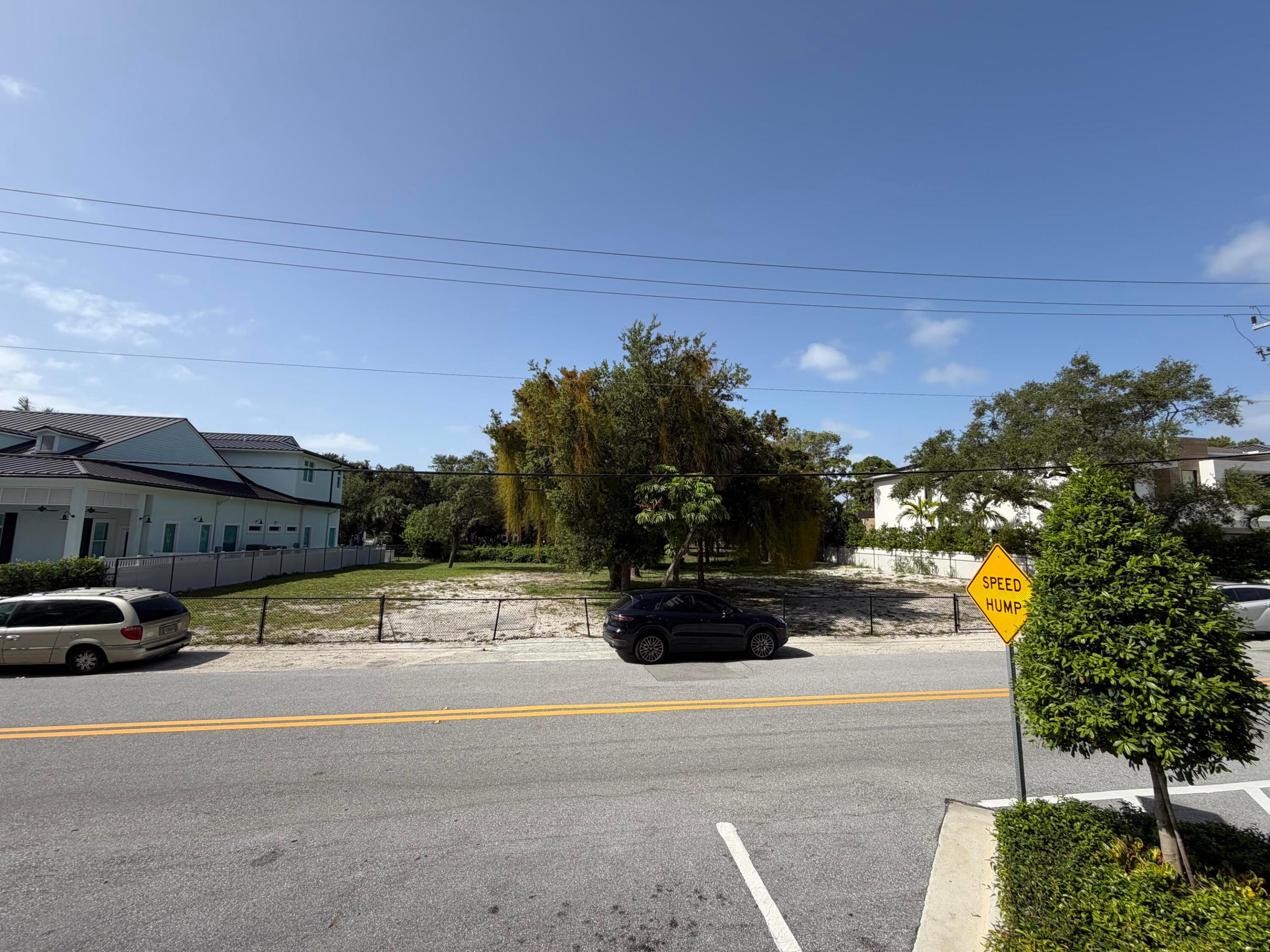 450-468 E Royal Palm Road, Boca Raton, FL — photo