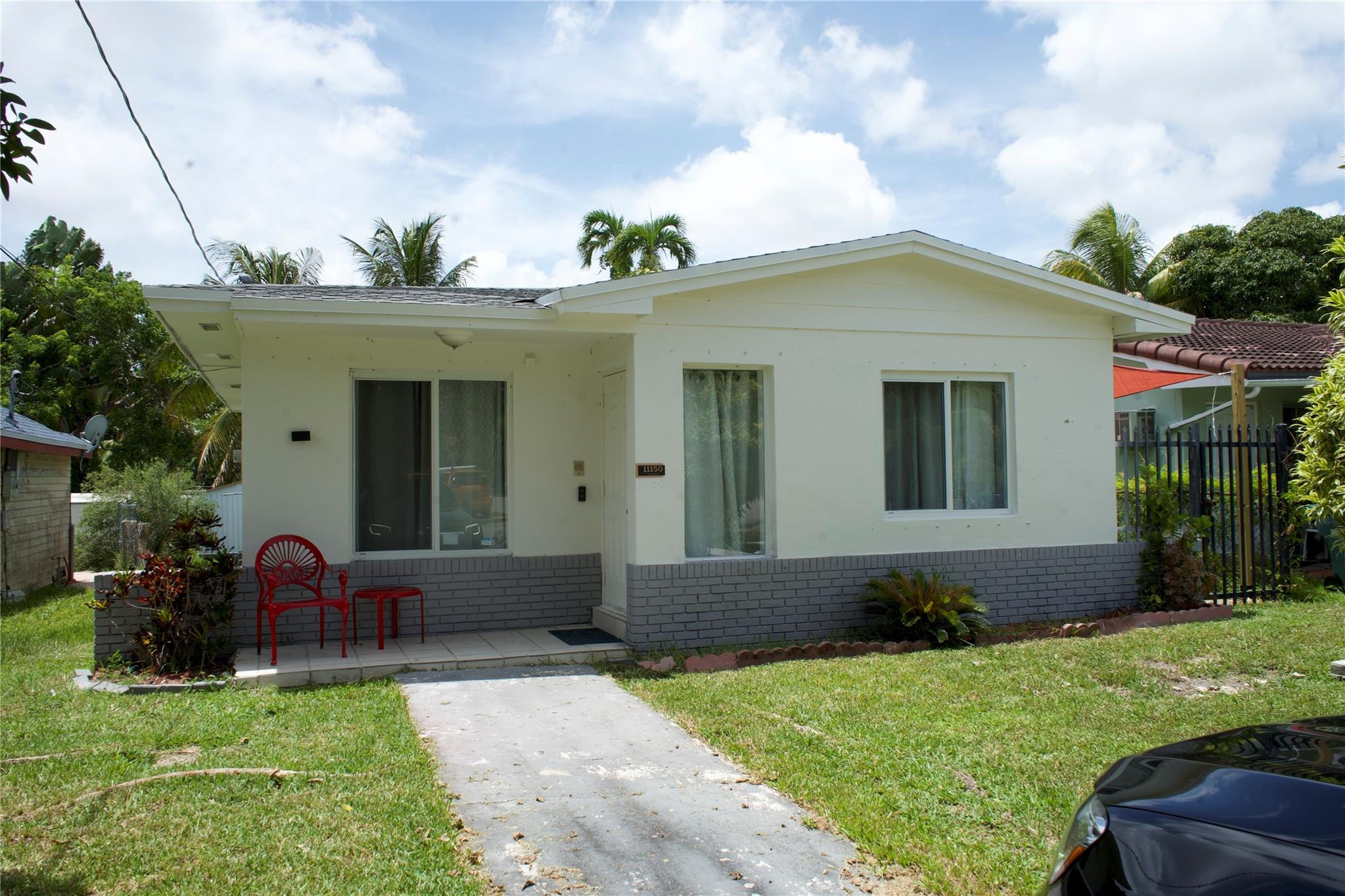11150 Peachtree Drive — photo
