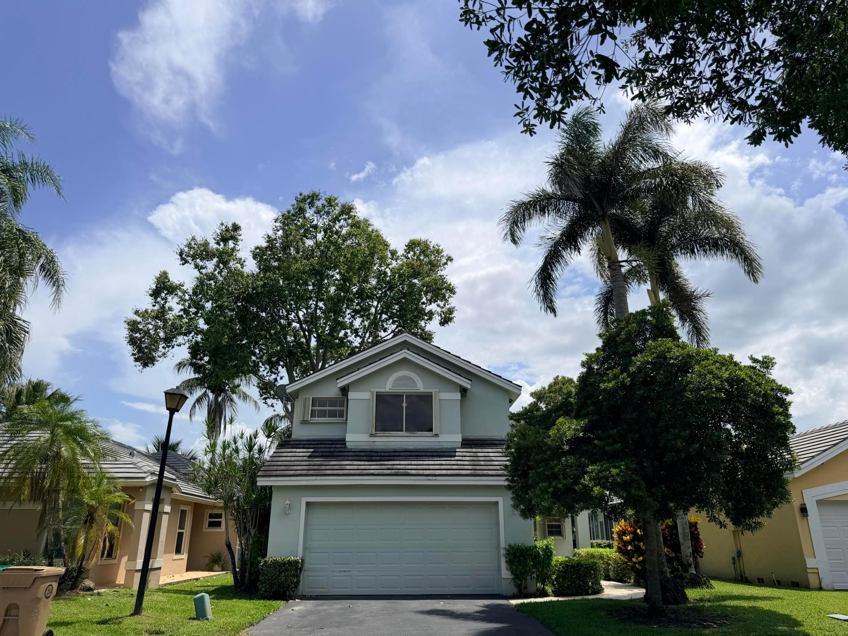 8870 Woodside Court — photo