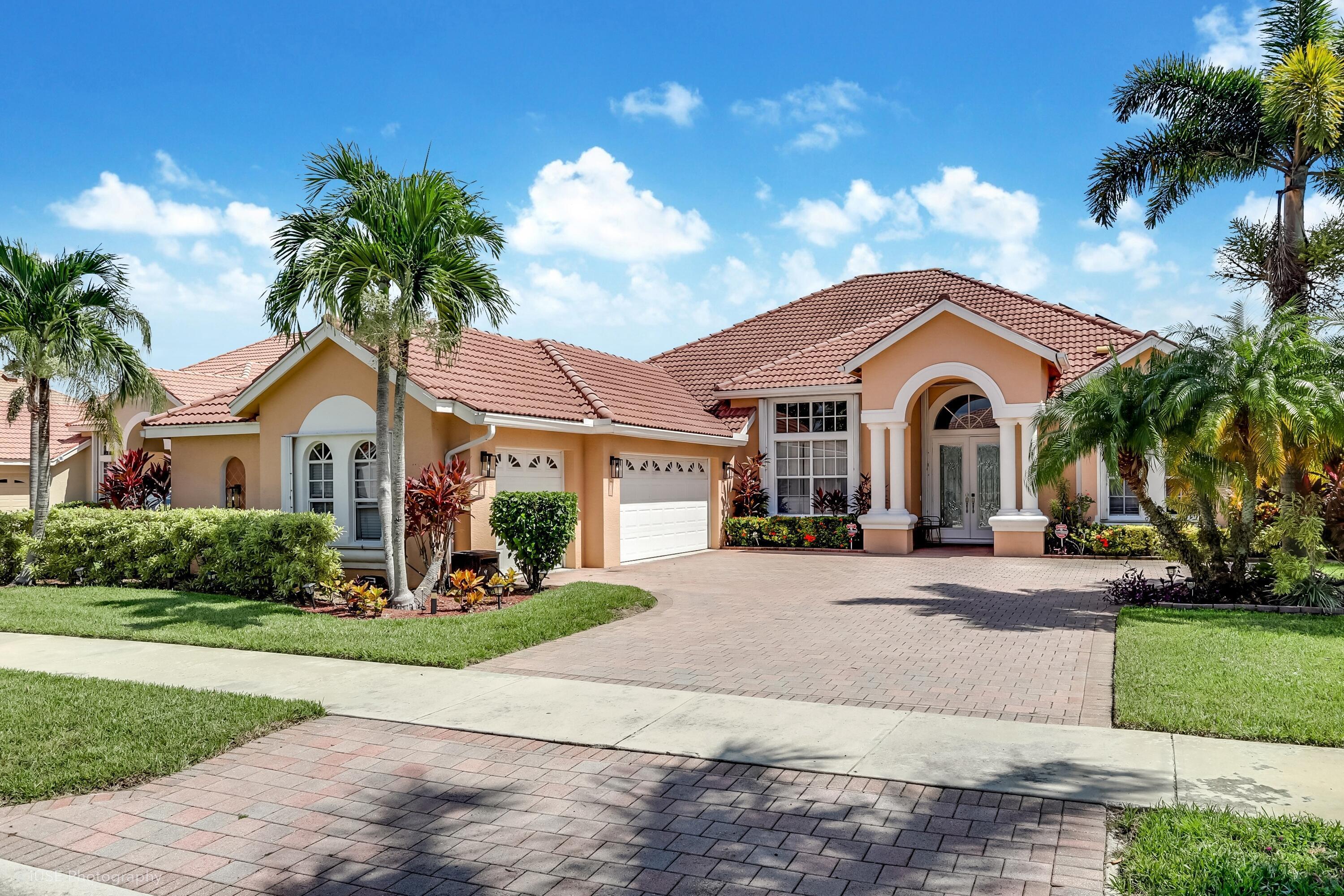 780 SW Marsh Harbor Bay — photo