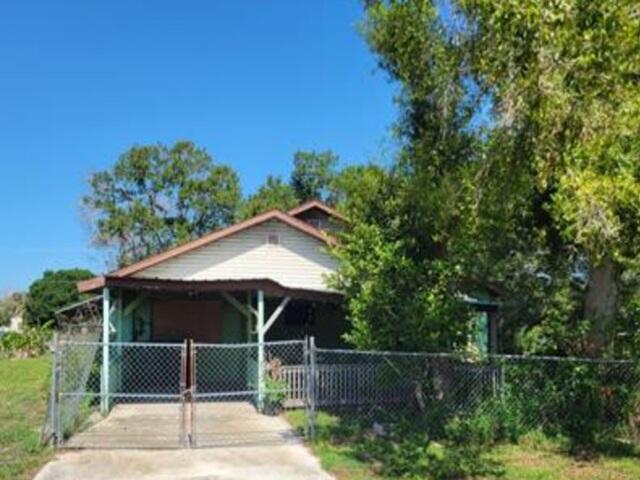 3311 NW 24th Avenue — photo