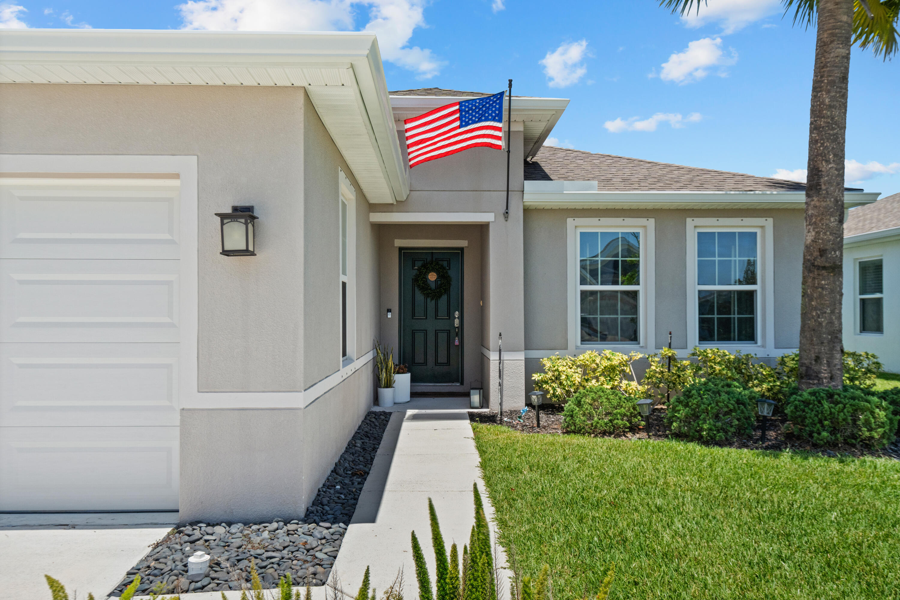 3625 Sapphire Hollow Way — photo