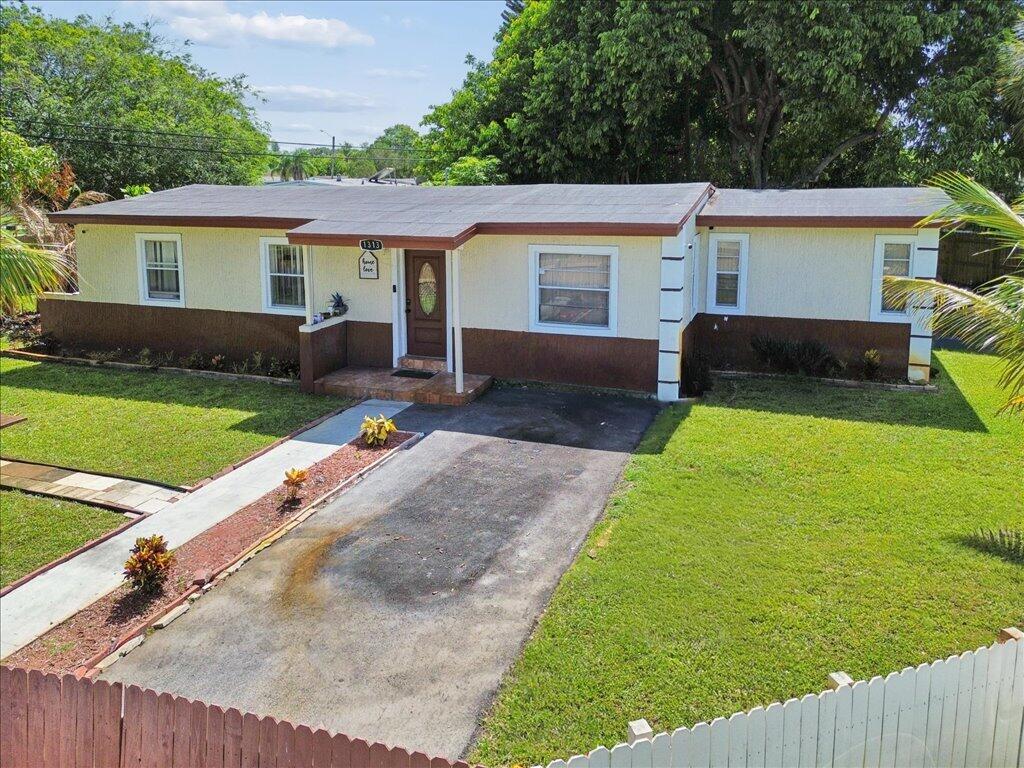 1313 NW 13th Court — photo