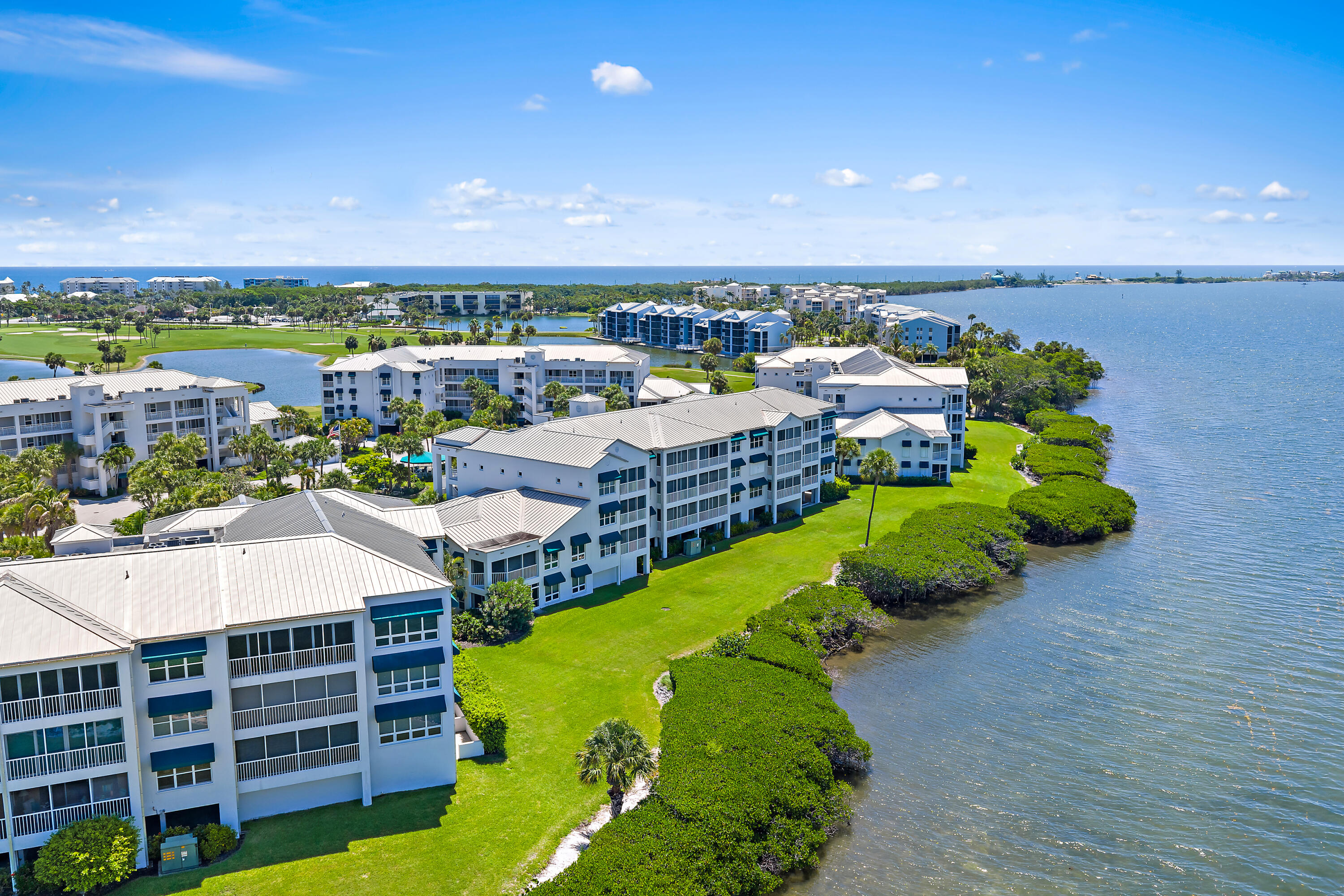 164 NE Edgewater Drive 2103 — photo