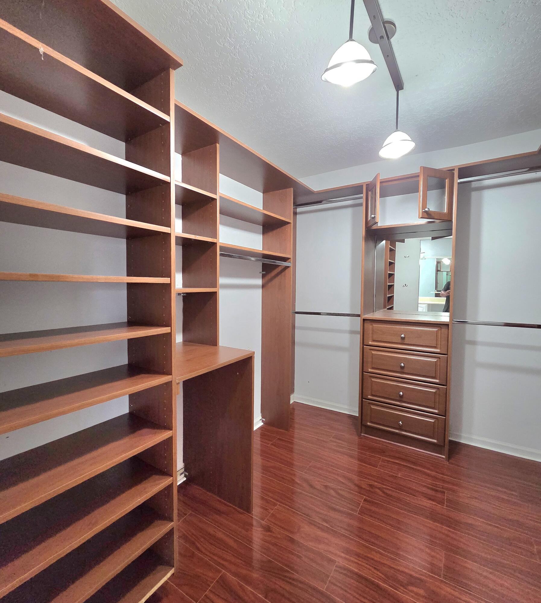 13616 Northumberland Circle — photo