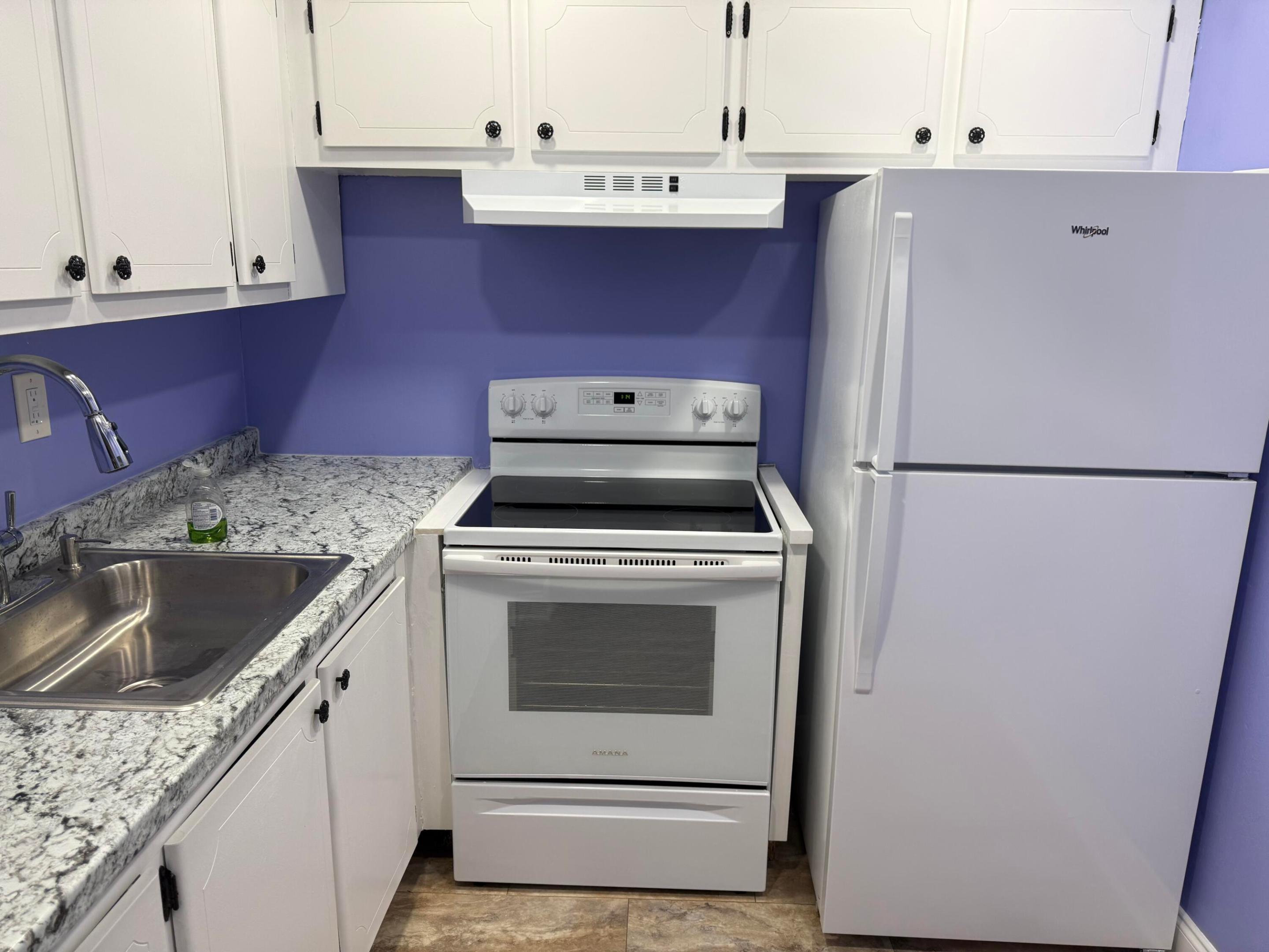 146 Norwich G 146 — photo