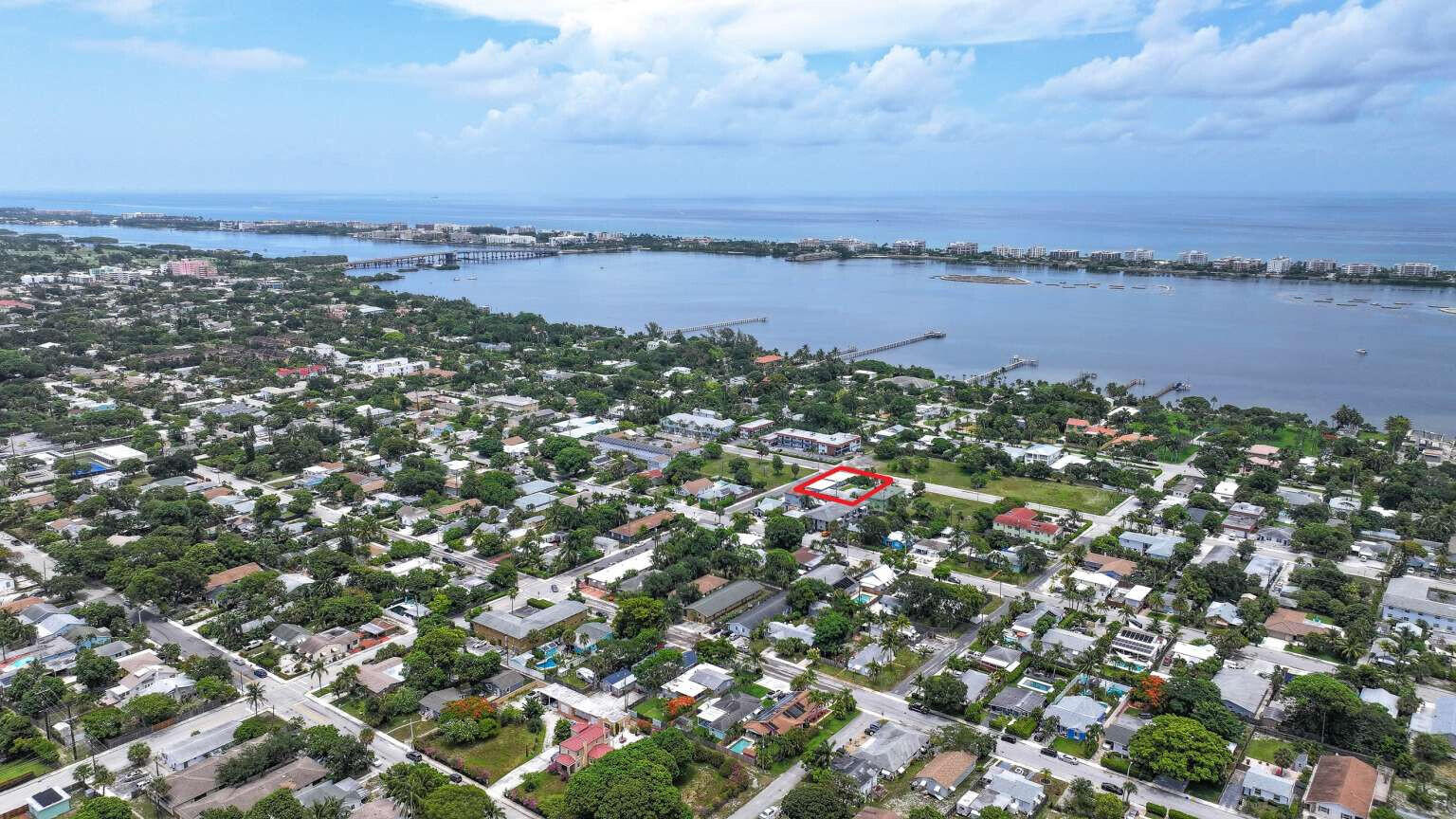 1001 S Federal Highway, Lake Worth Beach, FL — photo