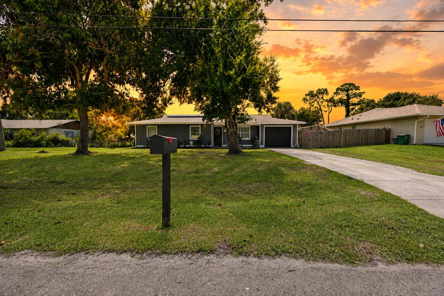 4703 Myrtle Drive — photo