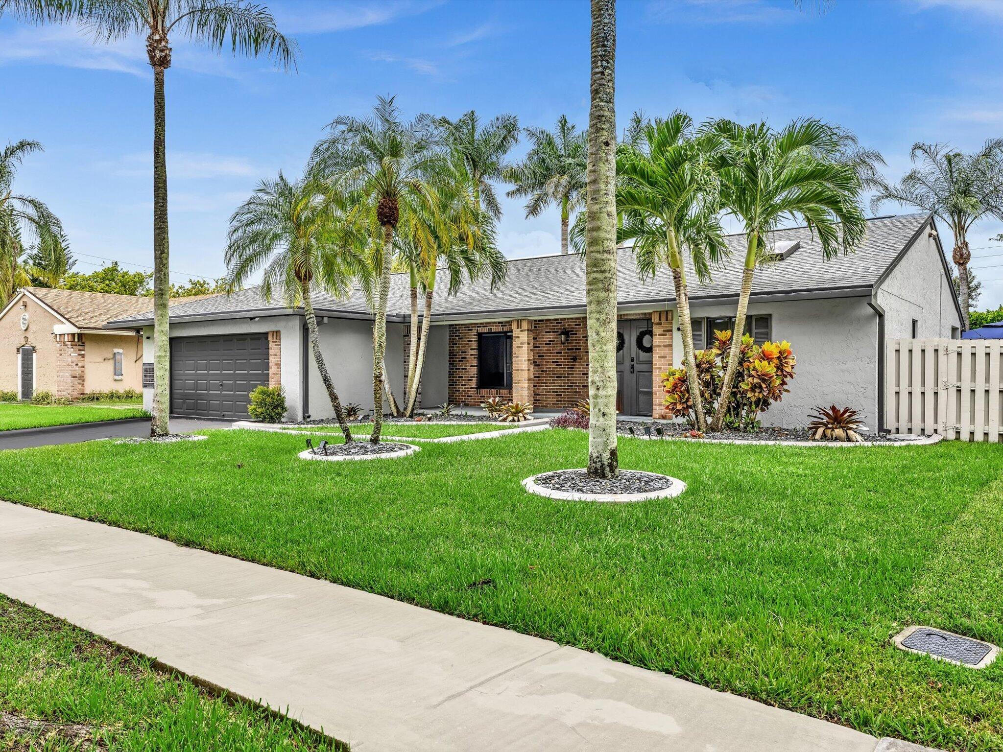 1341 White Stone Way — photo