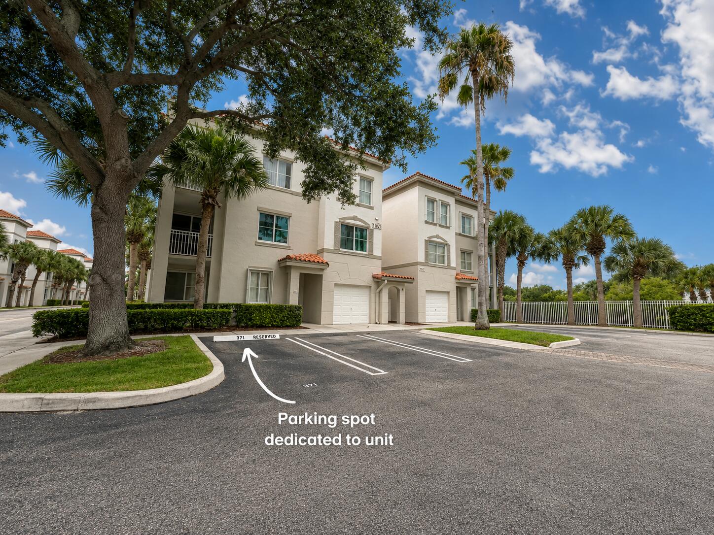 11023 Legacy Lane 301 — photo