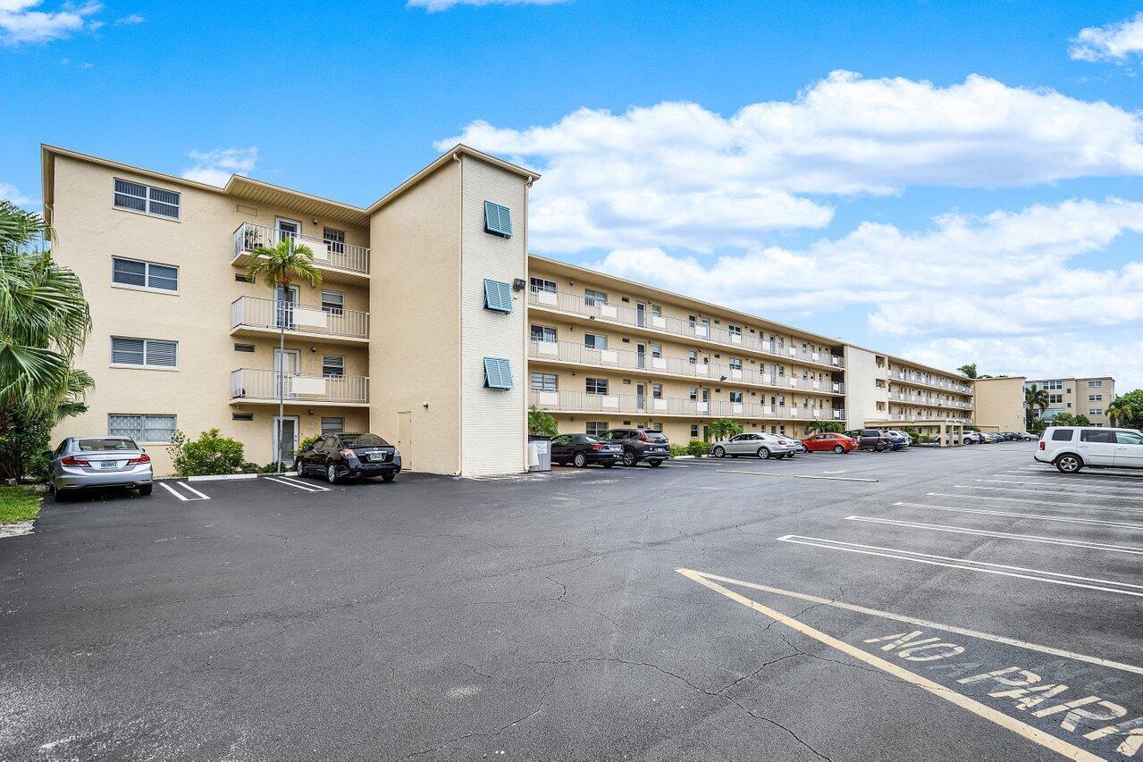 2615 NE 3rd Court 308 — photo