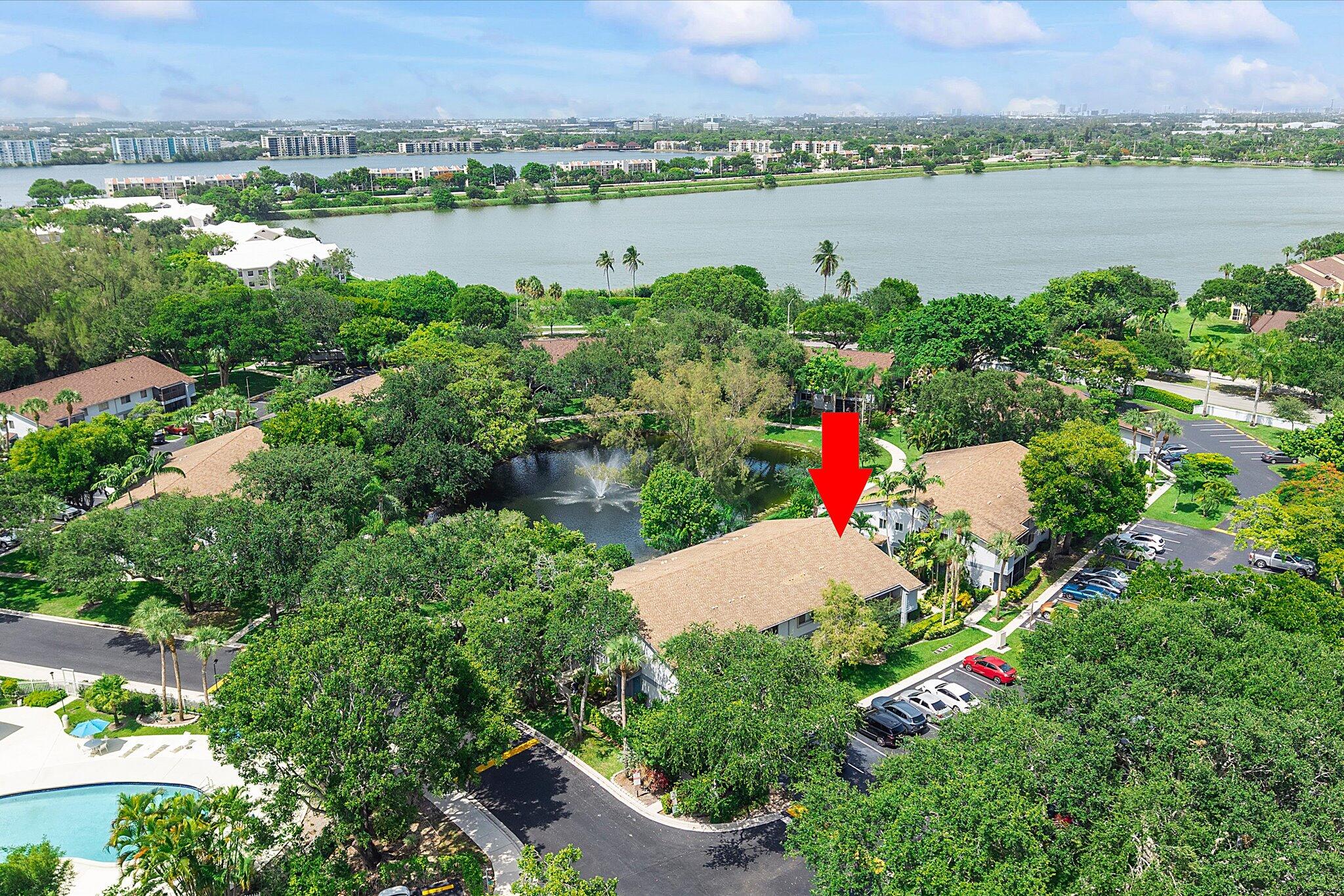 2705 S Oakland Forest Drive 104 — photo